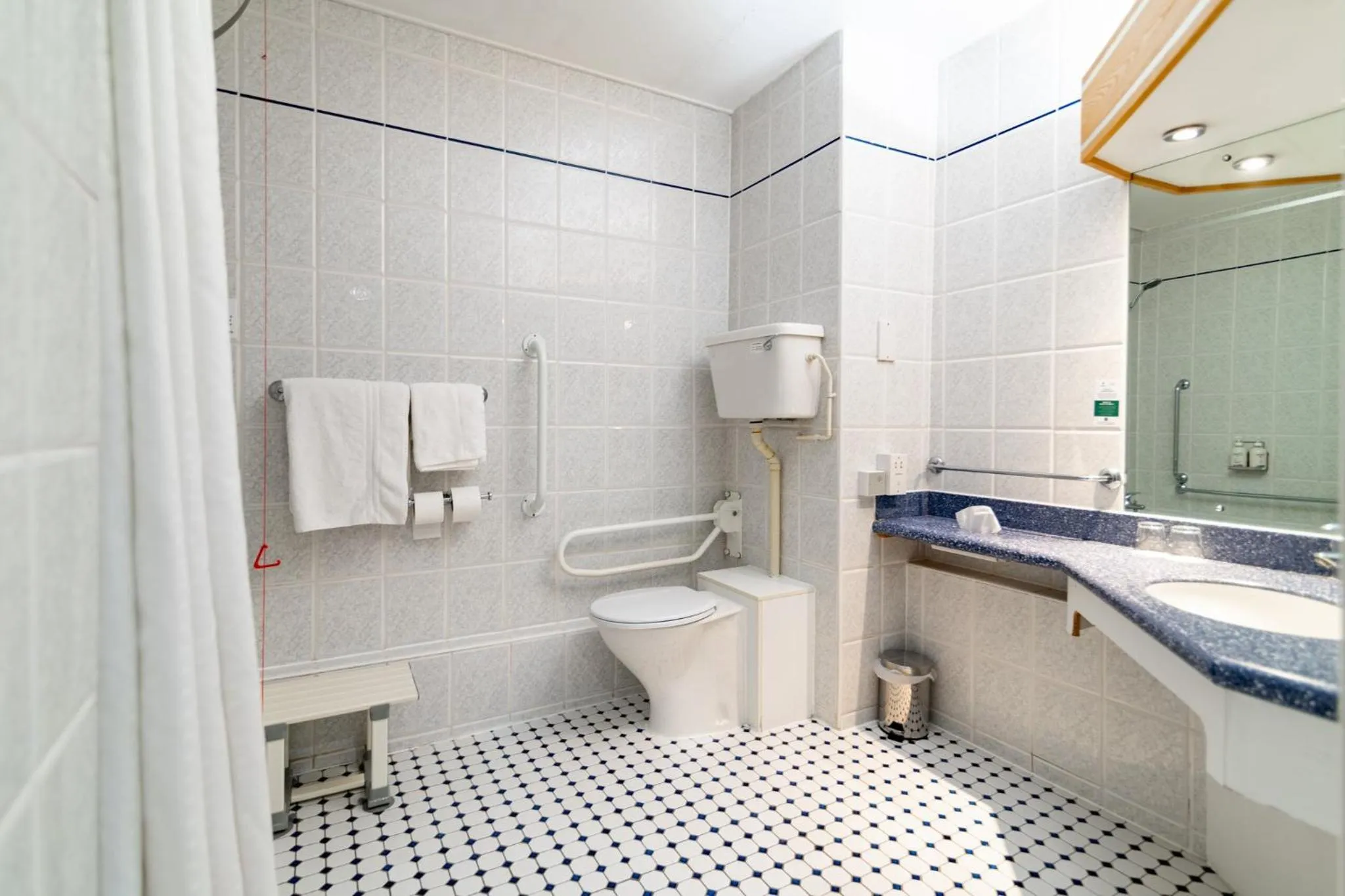 Toilet in Holiday Inn Ashford - North A20 by IHG