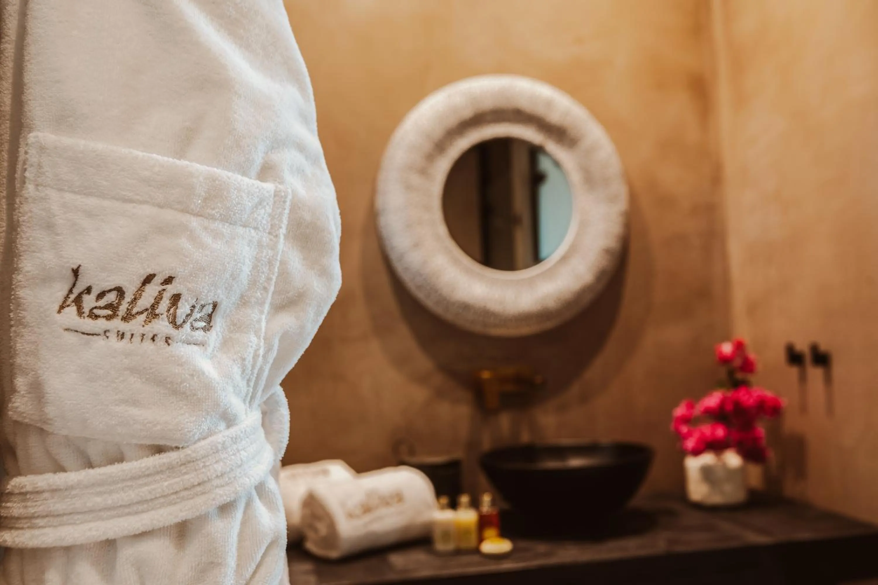 Kaliva Suites - Adults Only