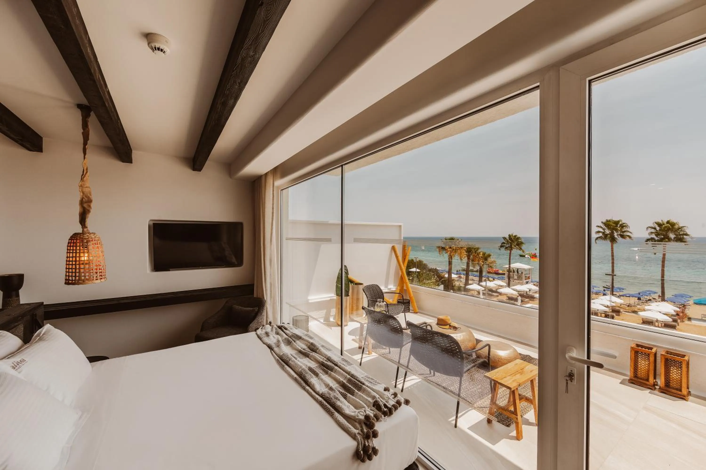 Kaliva Suites - Adults Only