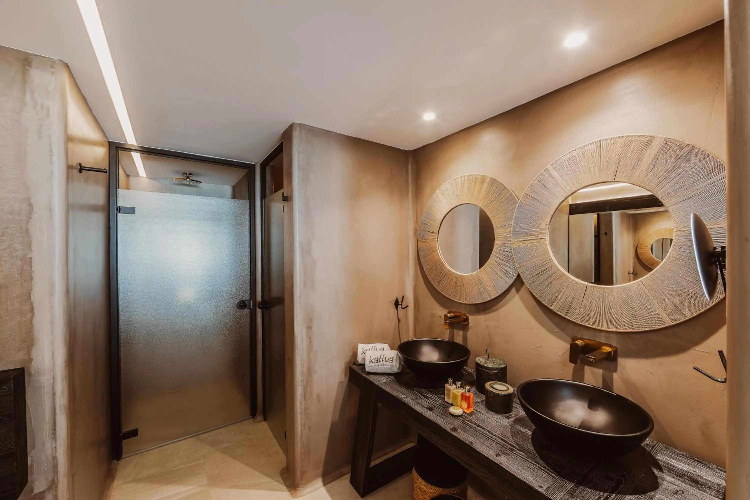 Kaliva Suites - Adults Only