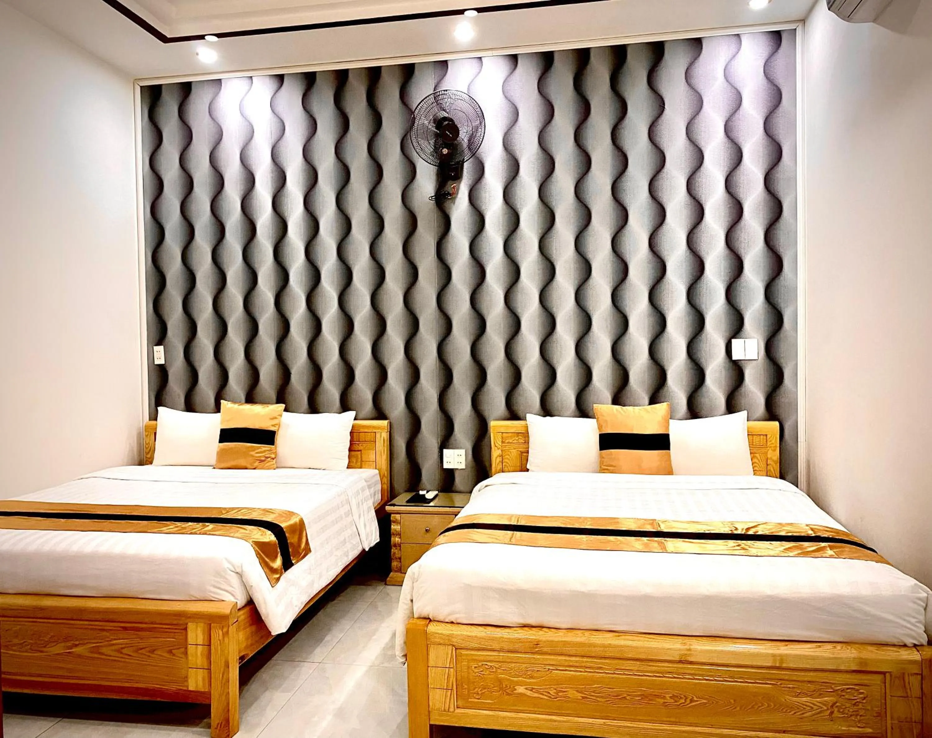 Bed in HOTEL MINH LÂM 2