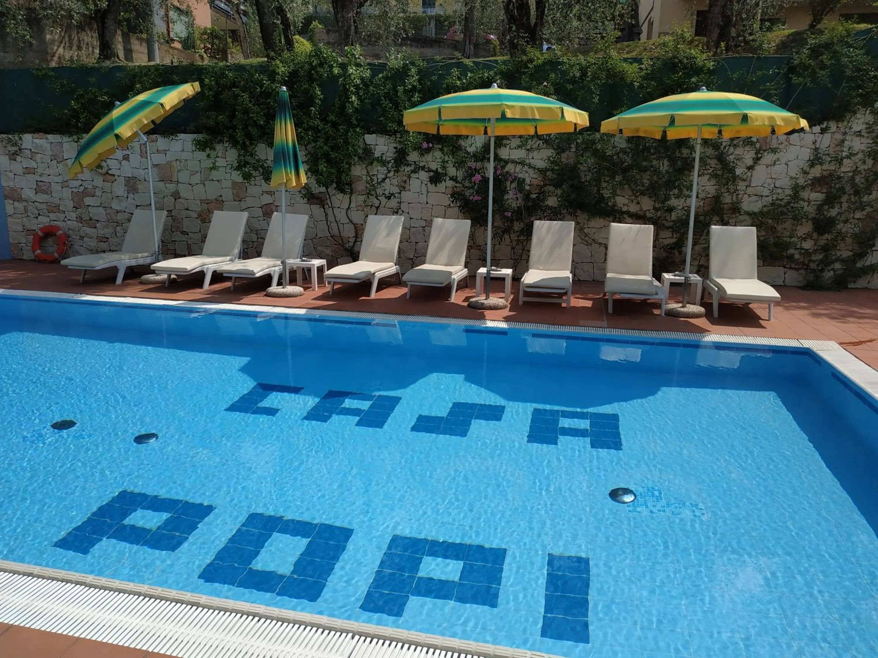 Swimming pool in Hotel Casa Popi