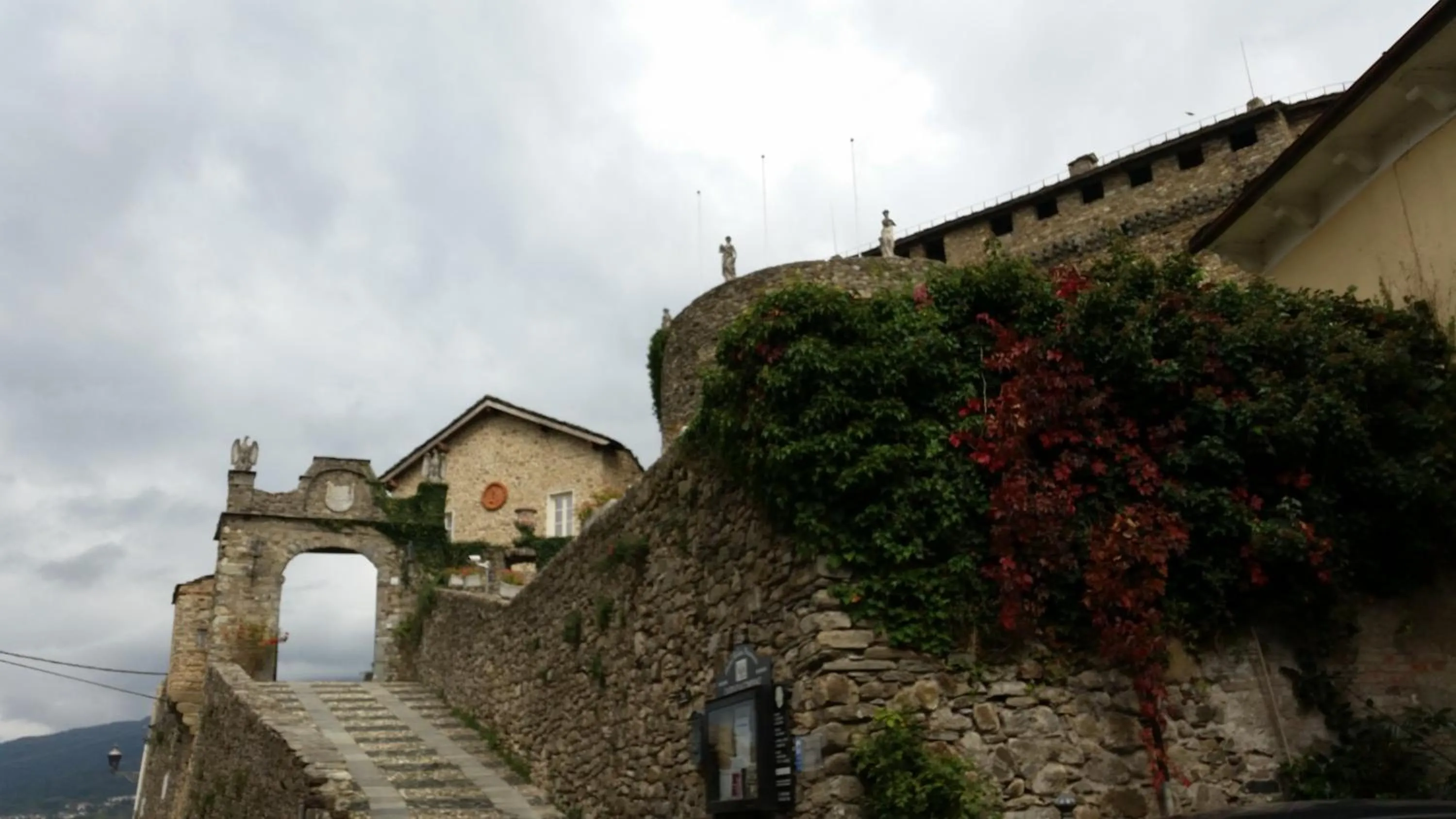 Nearby landmark in Tolasudolsa Rooms, Breakfast & Mountain Bike