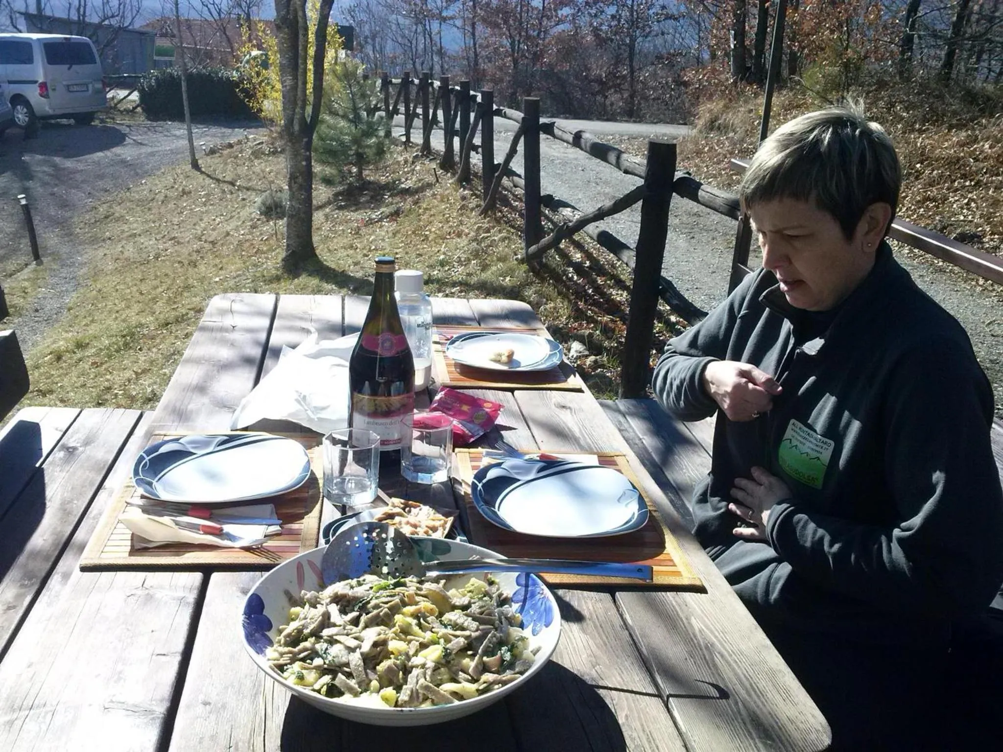 Restaurant/places to eat in Tolasudolsa Rooms, Breakfast & Mountain Bike