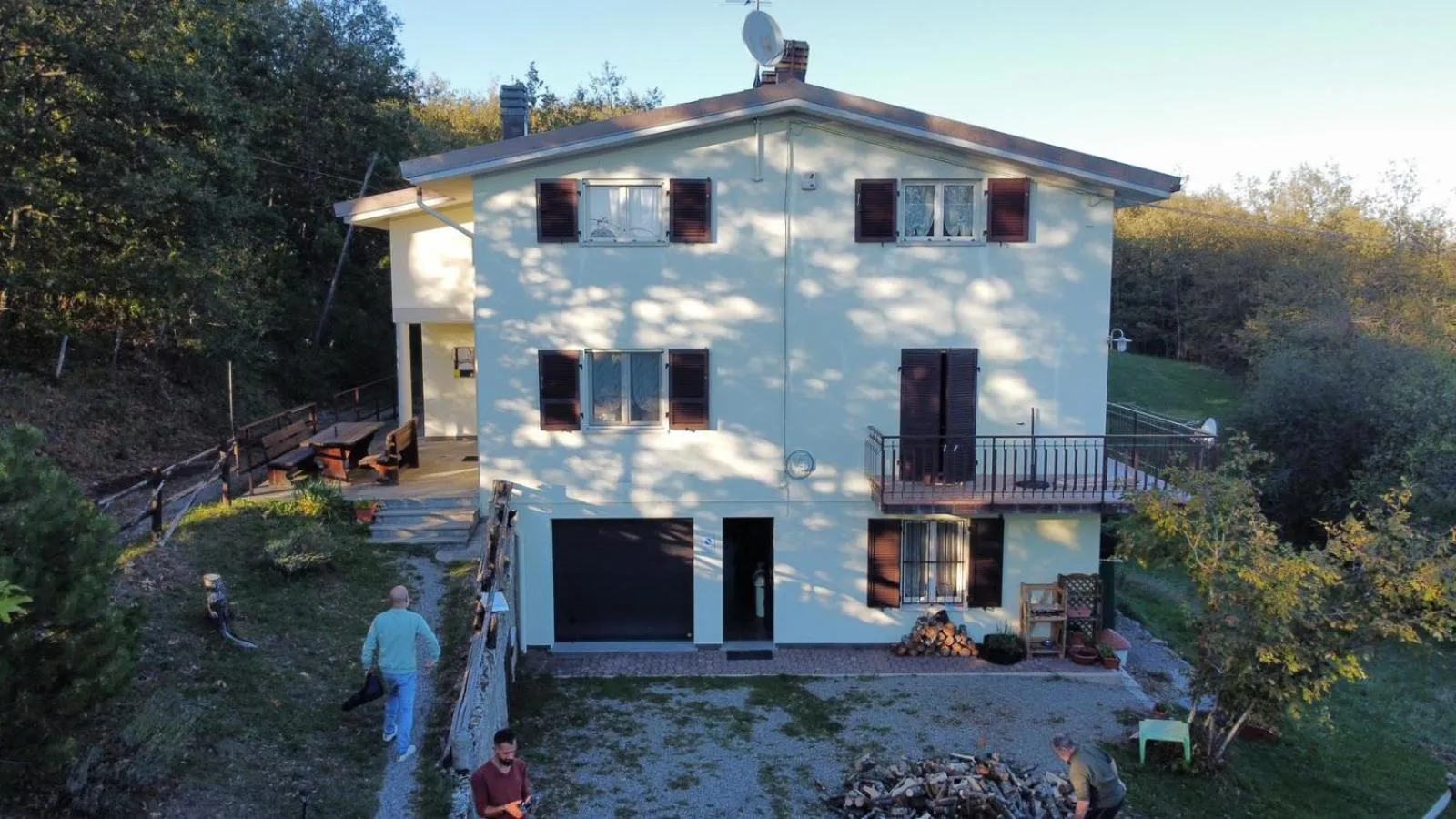Property building in Tolasudolsa Rooms, Breakfast & Mountain Bike