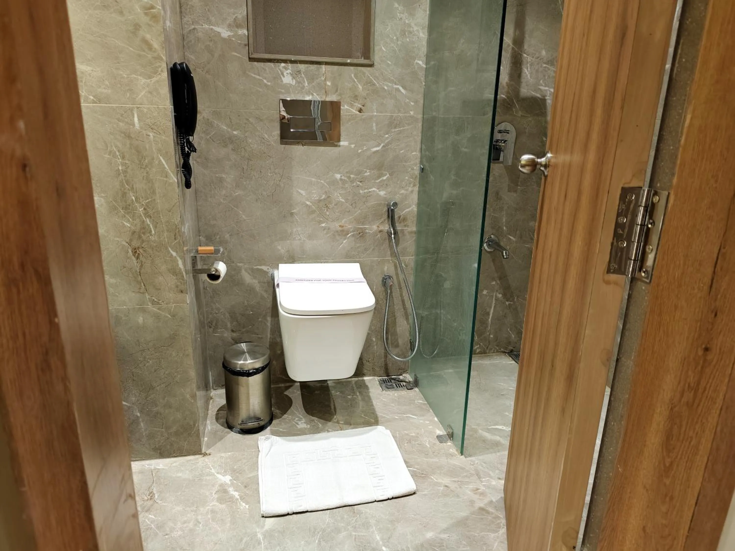 Bathroom in The Sky Imperial Hotel Kailash