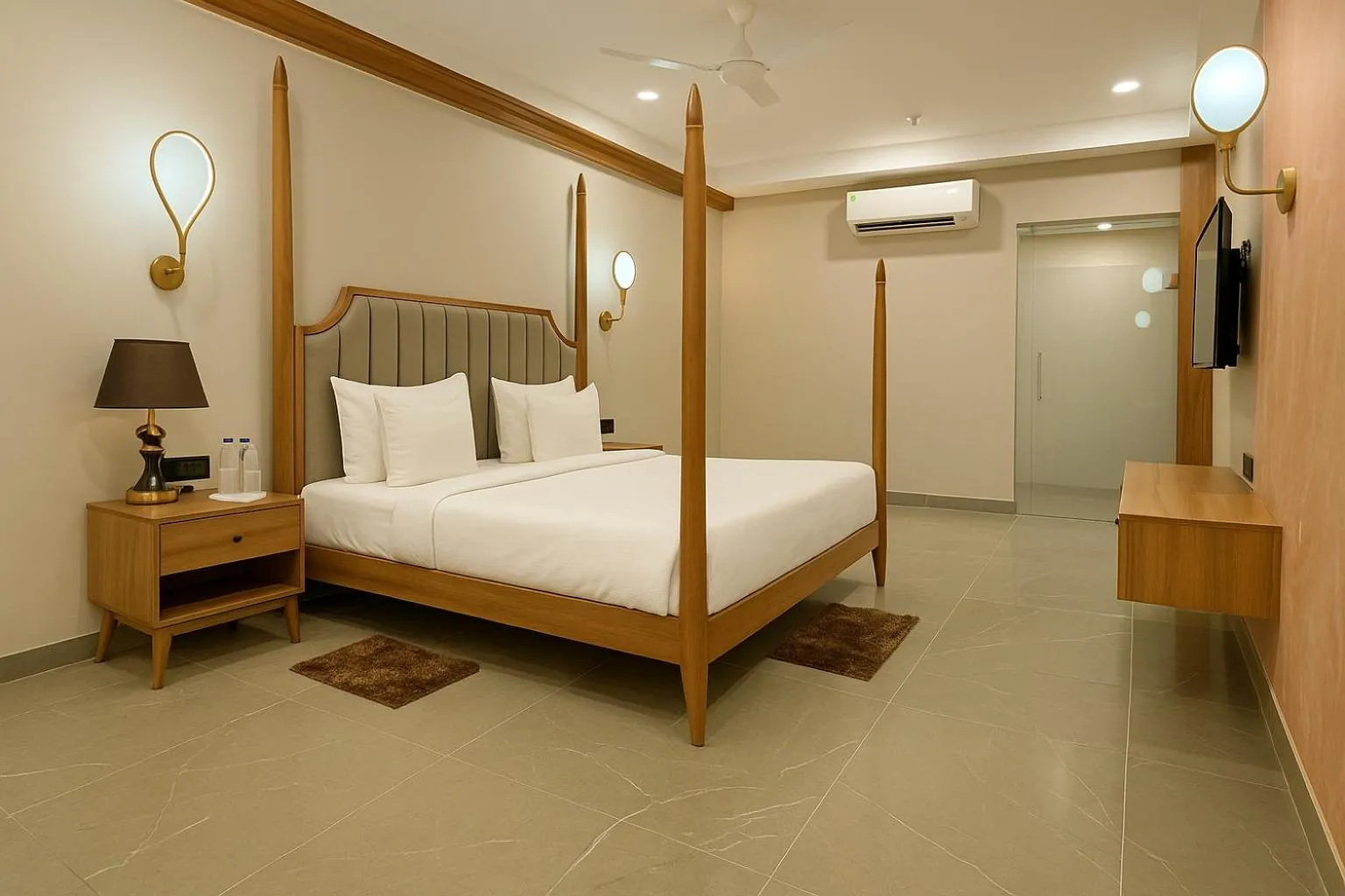 Photo of the whole room, Bed in The Sky Imperial Hotel Kailash