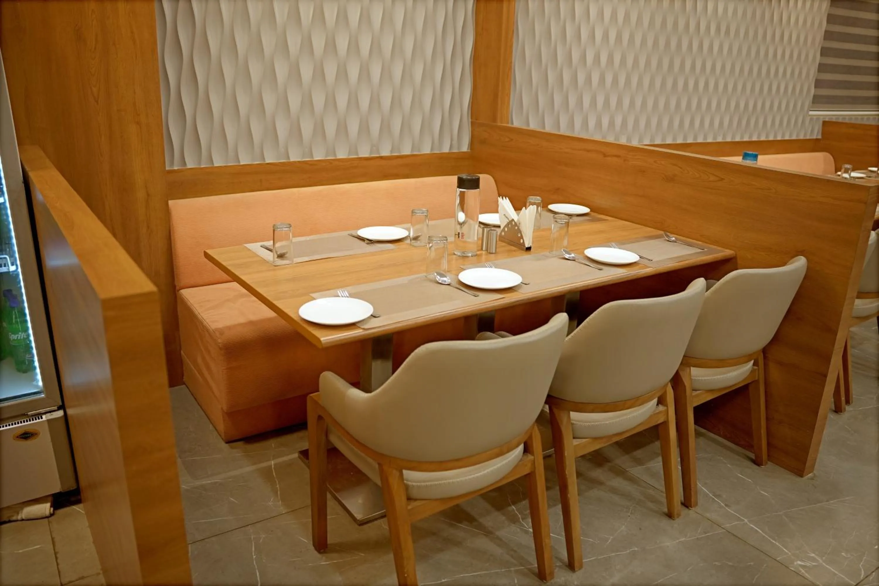 Restaurant/places to eat in The Sky Imperial Hotel Kailash