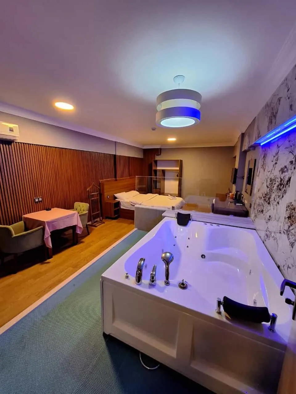 Emsa Otel Maltepedeki Eviniz