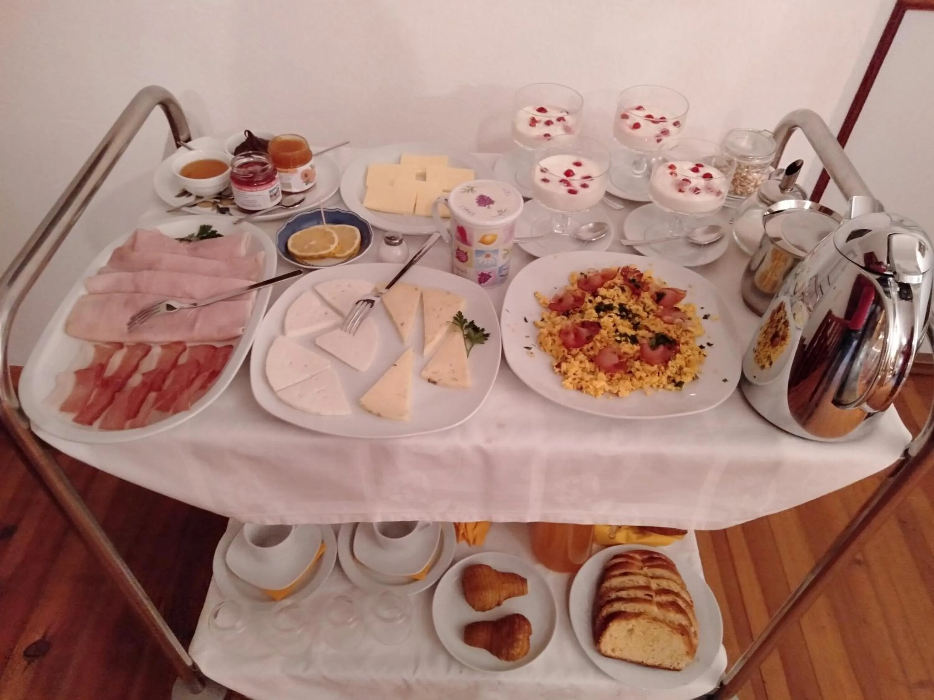 Breakfast in Schornhof