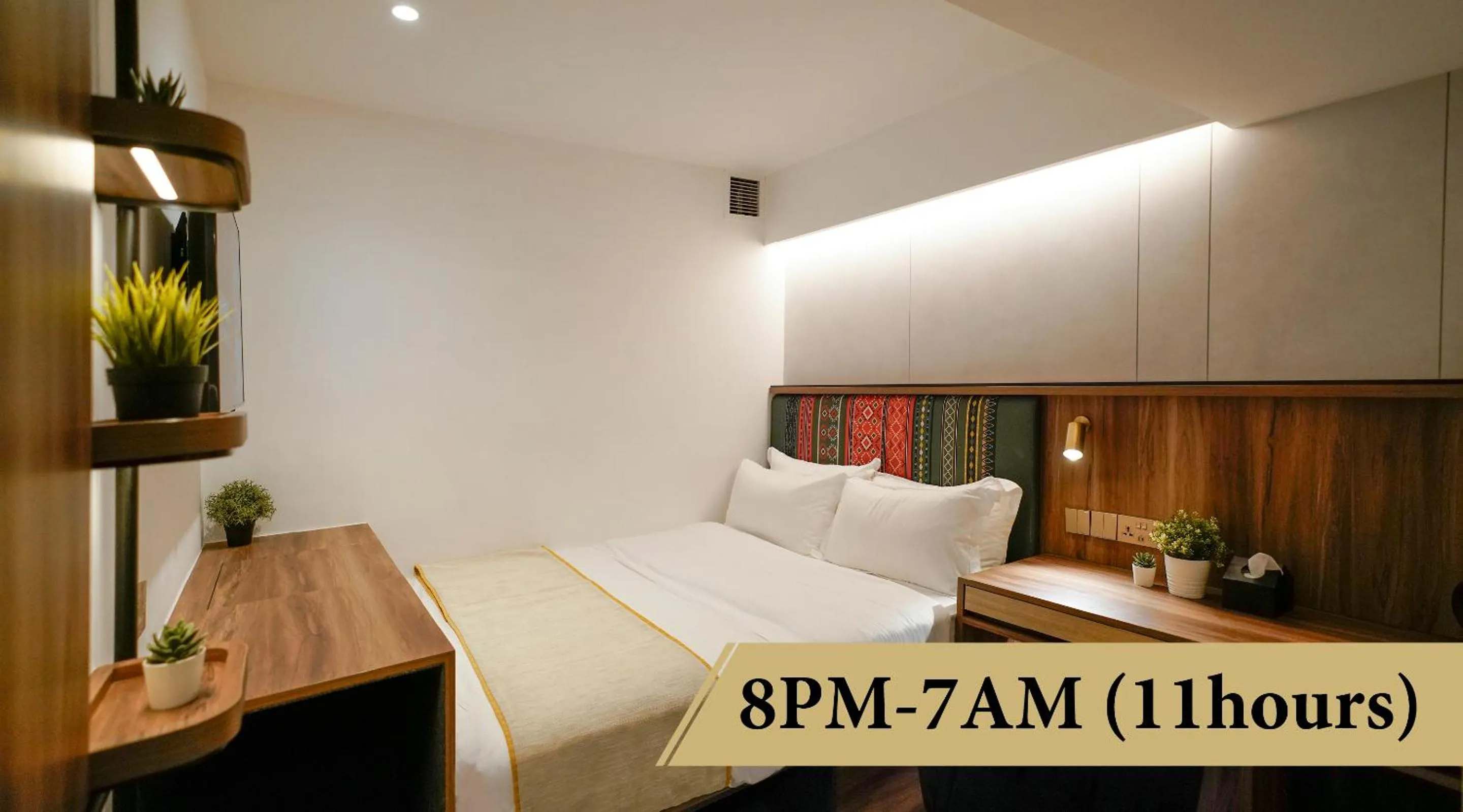 Bed in ST Signature Bugis Middle, SHORT OVERNIGHT, 11 hours 8PM-7AM