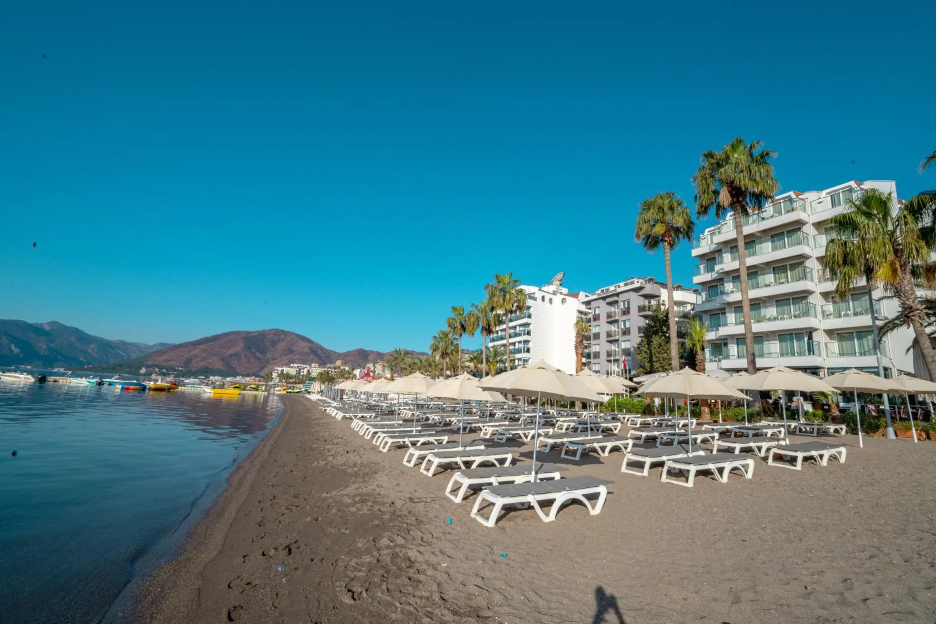 Property building in Begonville Beach Hotel - Adult Only