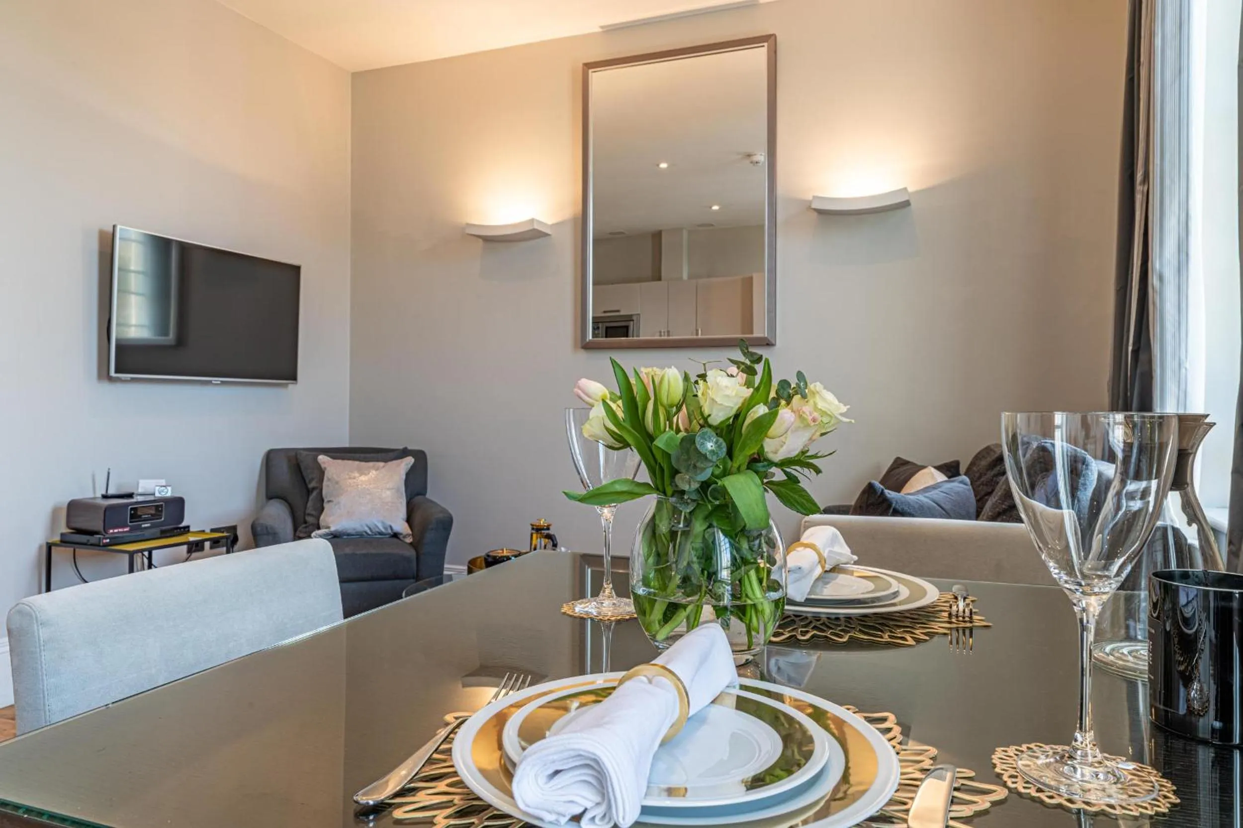 Other in Bath Circle