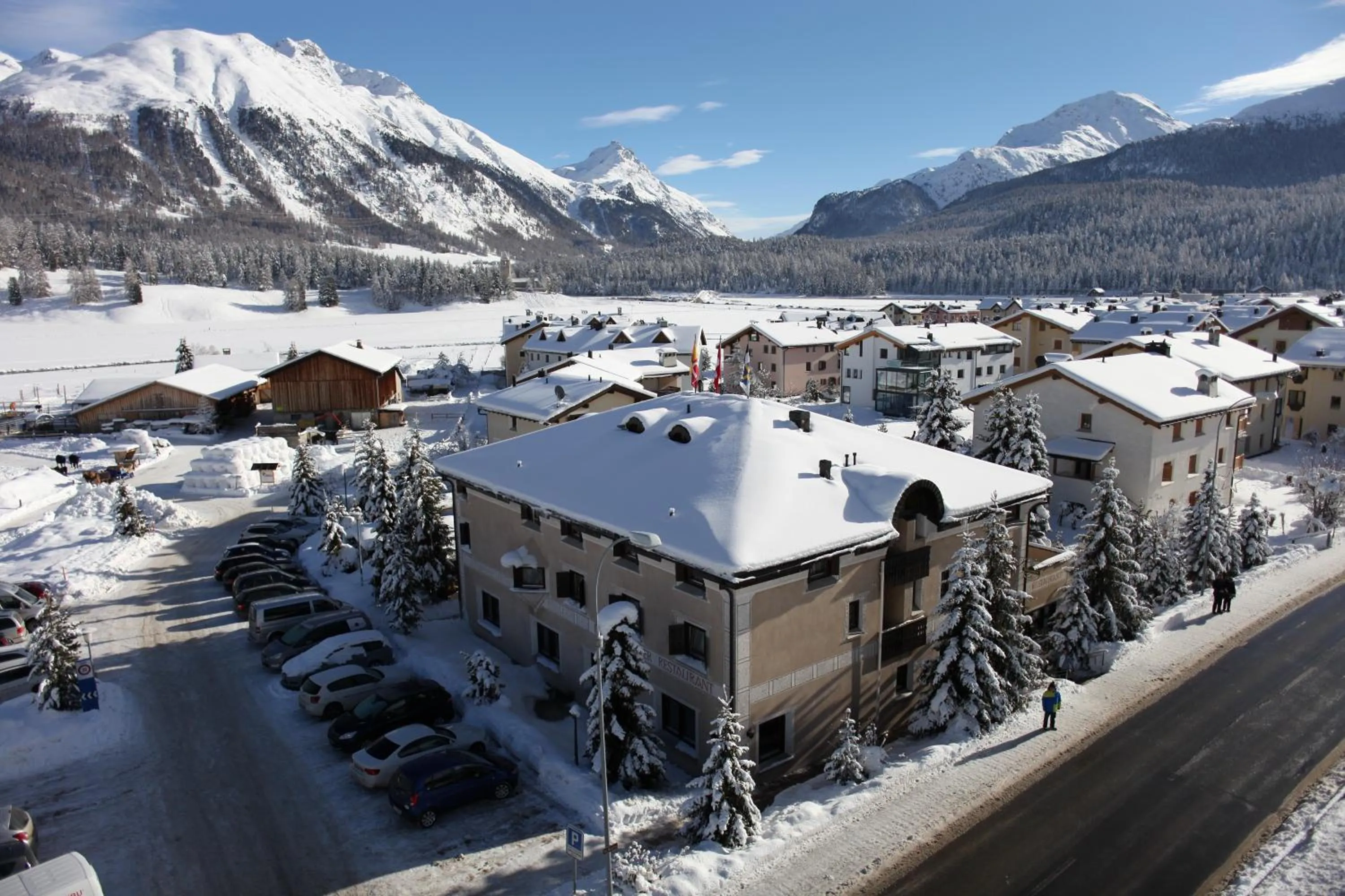 Facade/entrance in Hotel Saluver