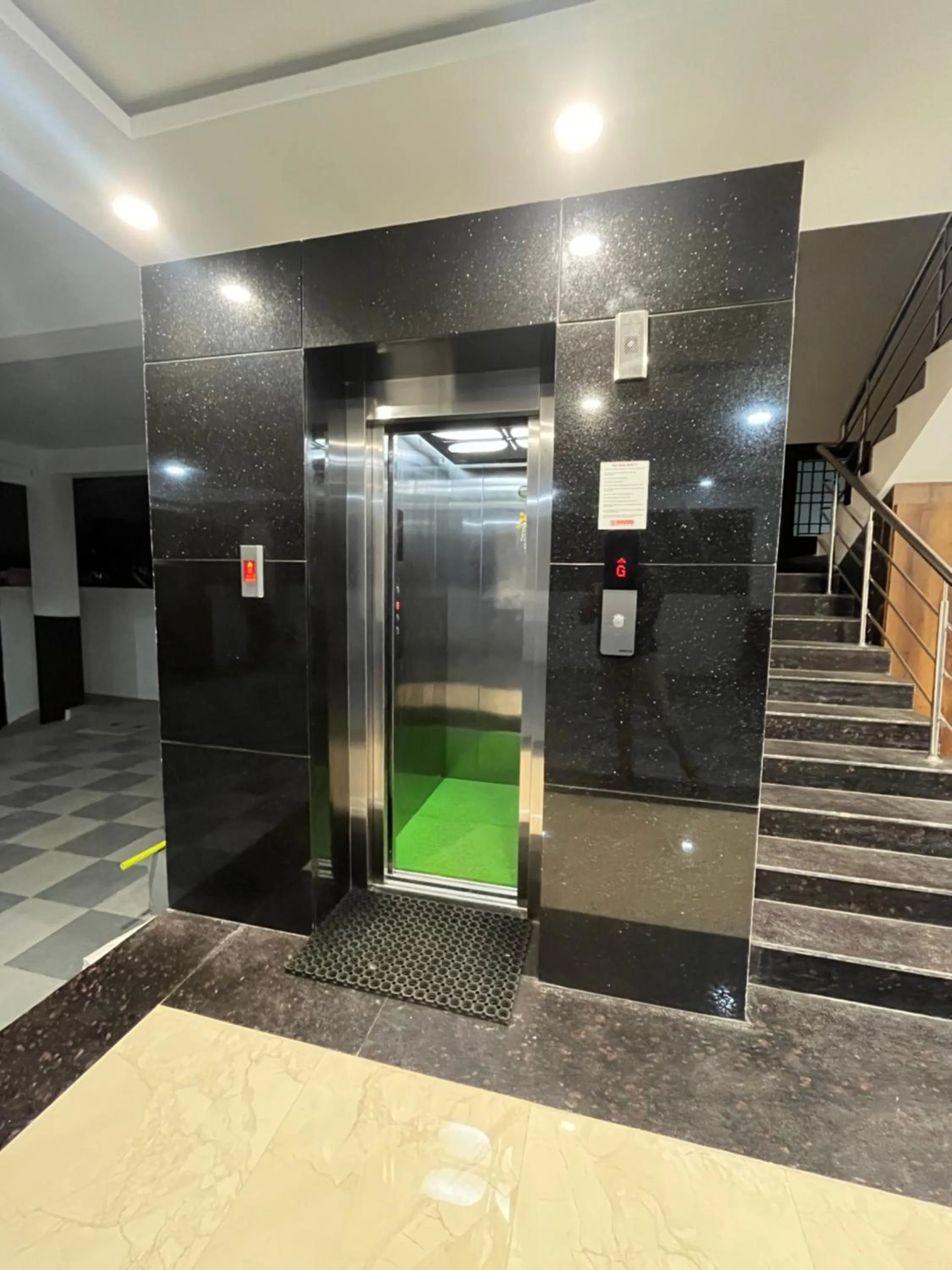 elevator in CM Stays Service Apartment - Near Chennai Airport - Pallavaram