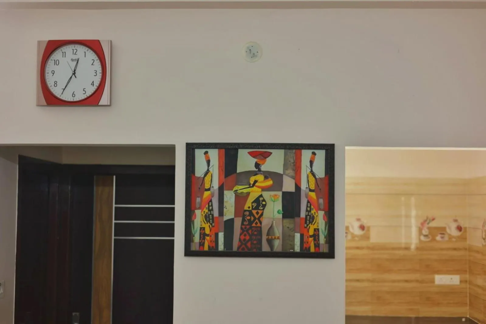 Decorative detail in CM Stays Service Apartment - Near Chennai Airport - Pallavaram