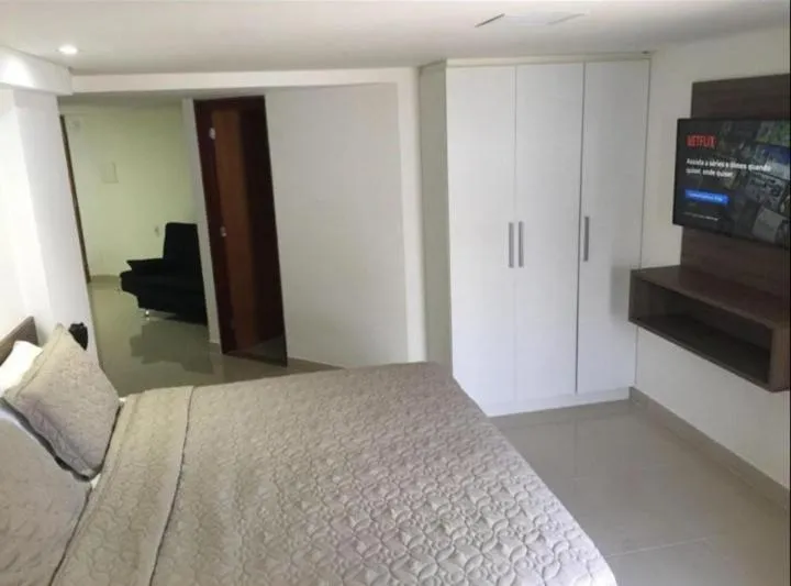 Bed in Gold Flat Cabo Branco