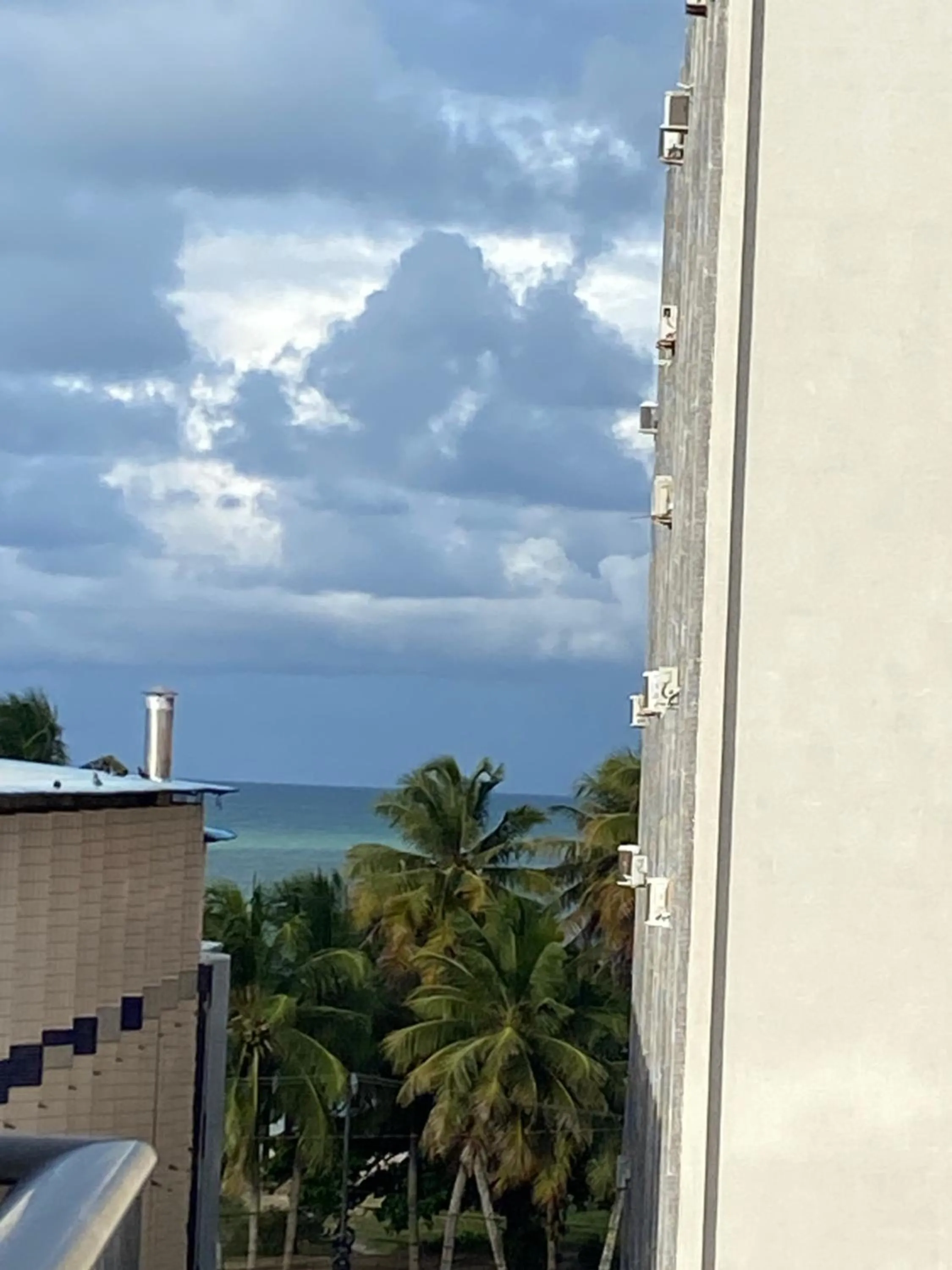 Gold Flat Cabo Branco