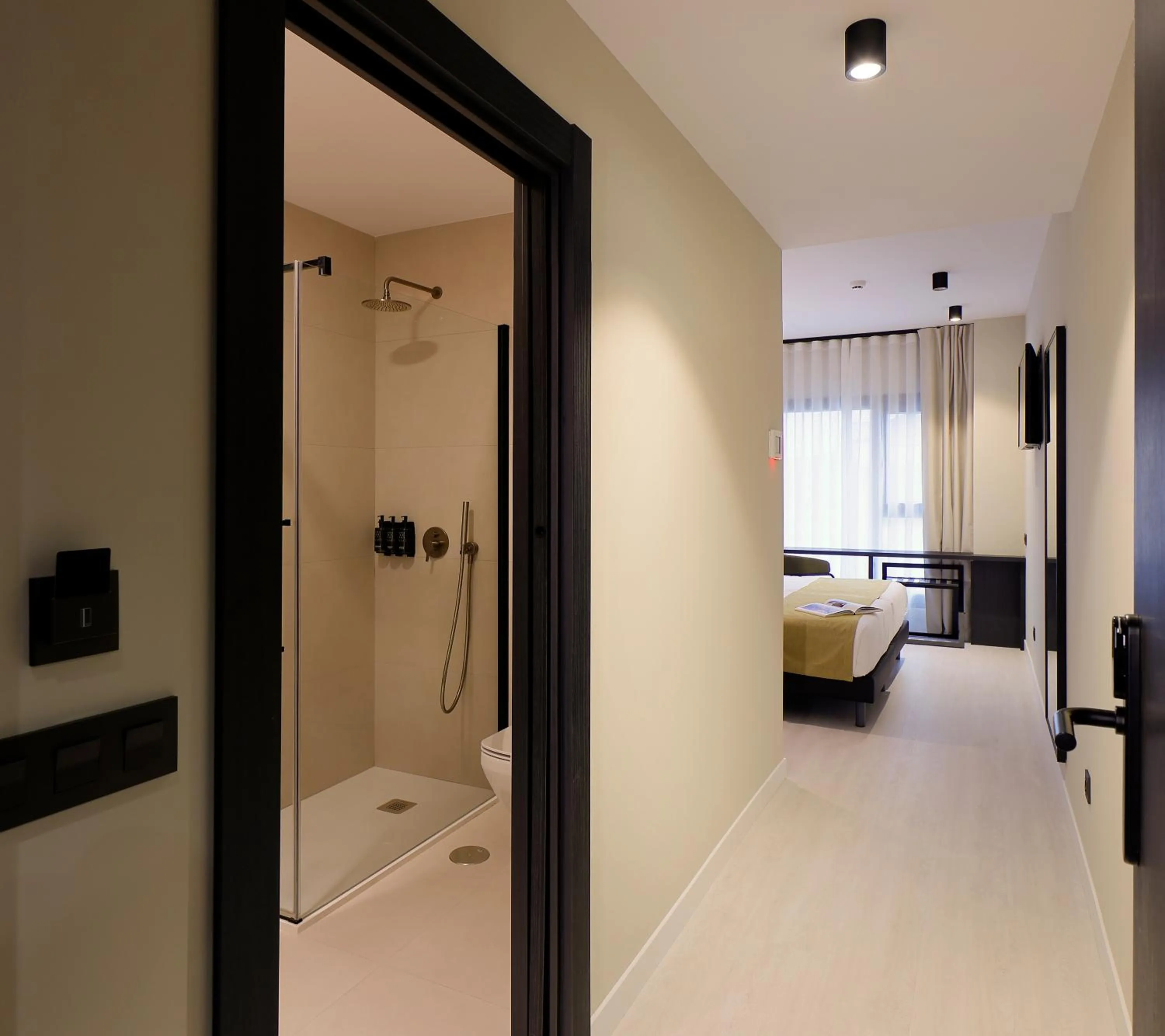 Shower in Nuvō Hotel Boutique