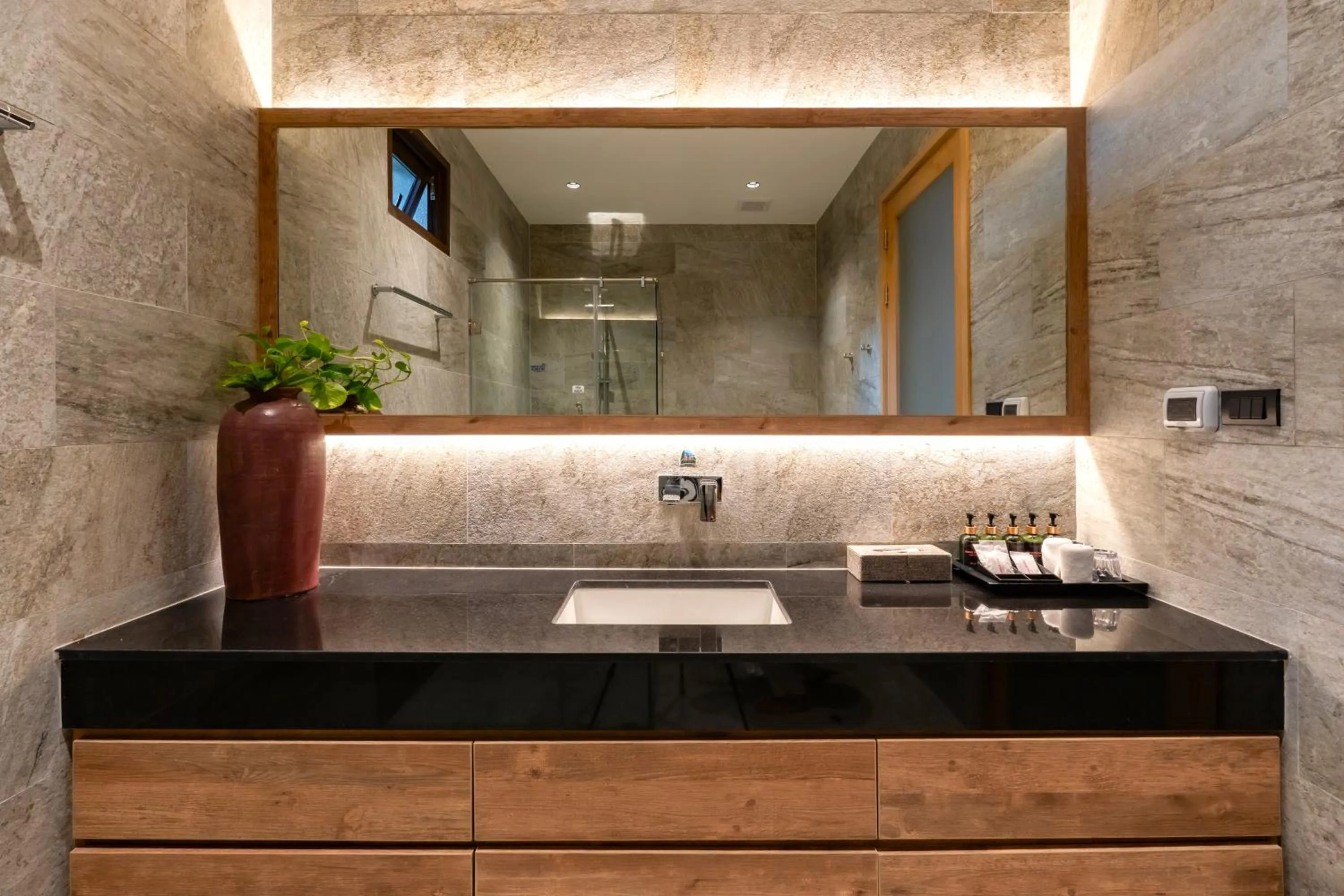 Bathroom in Beyond Skywalk Nangshi