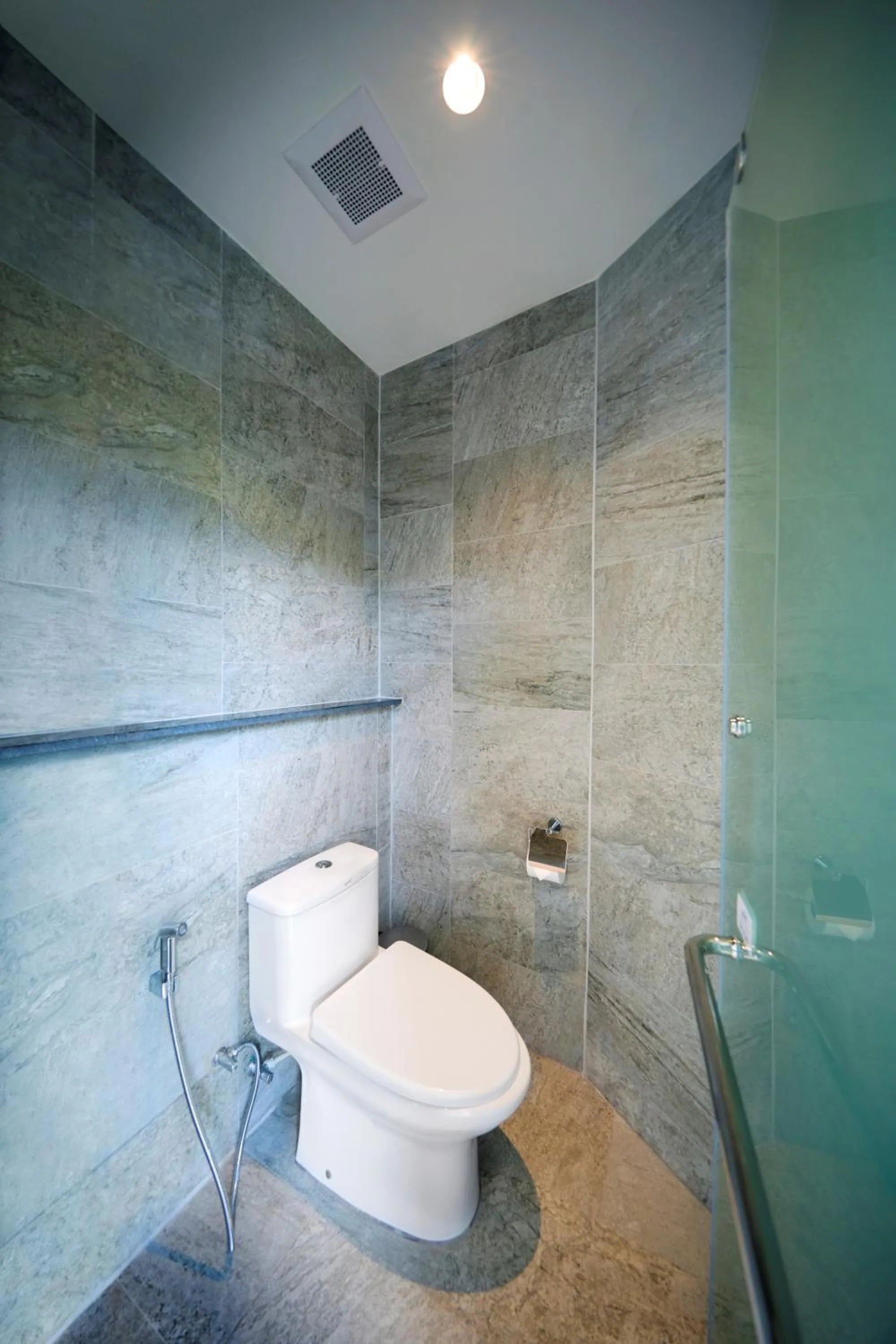 Bathroom in Beyond Skywalk Nangshi