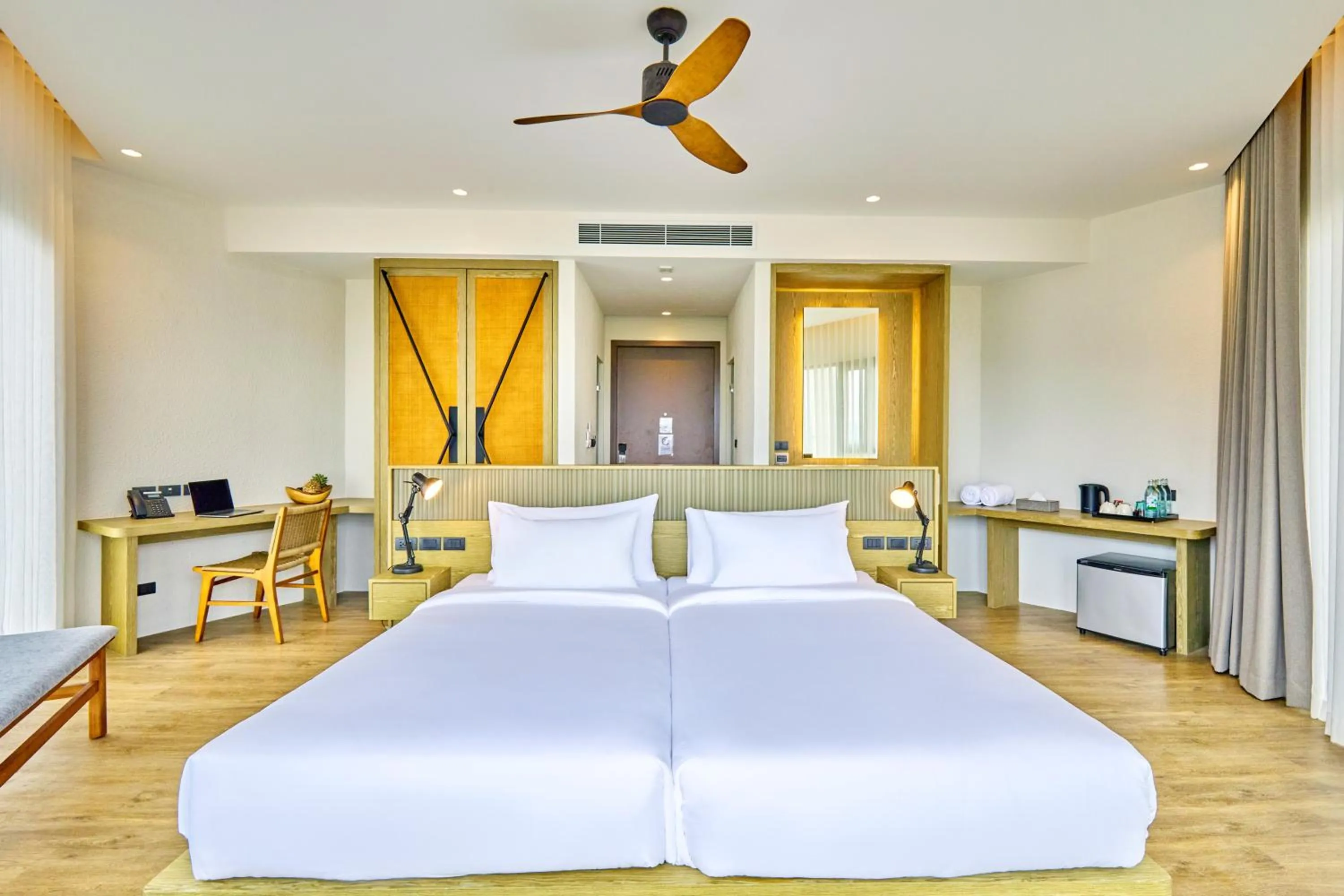 TV and multimedia, Bed in Beyond Skywalk Nangshi