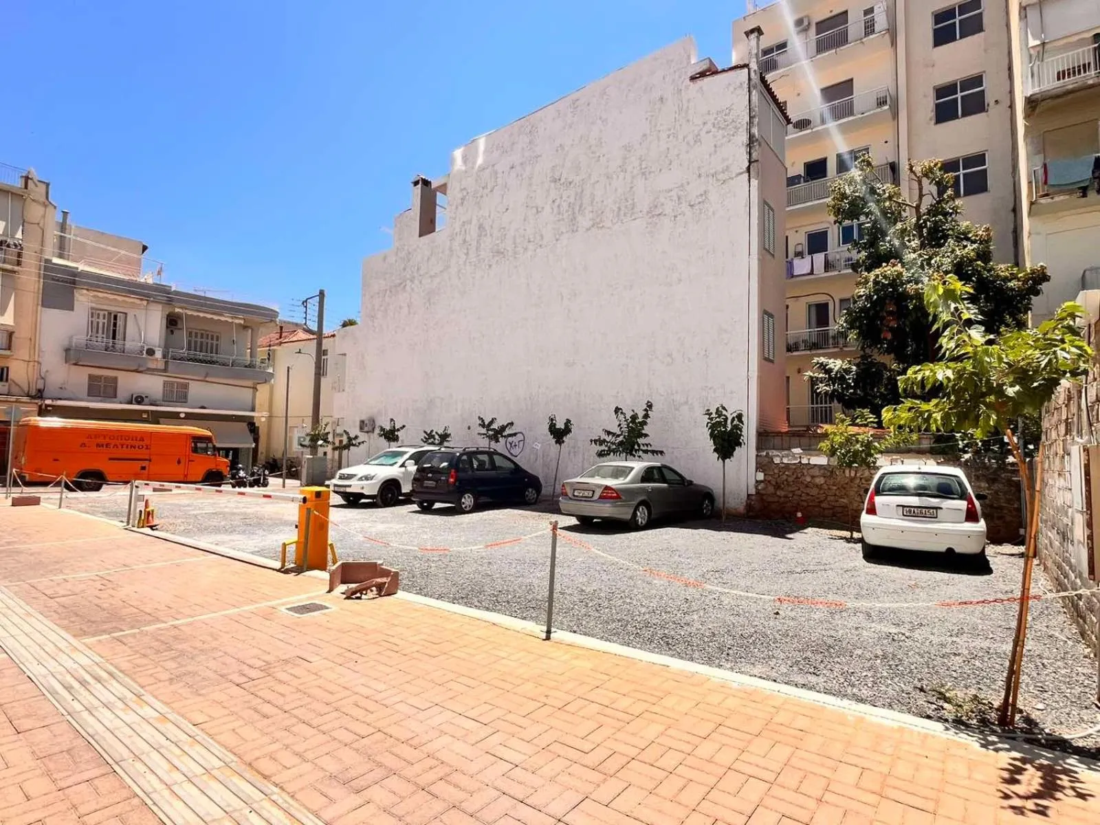 Parking in IRA - ΗΡΑ Hotel