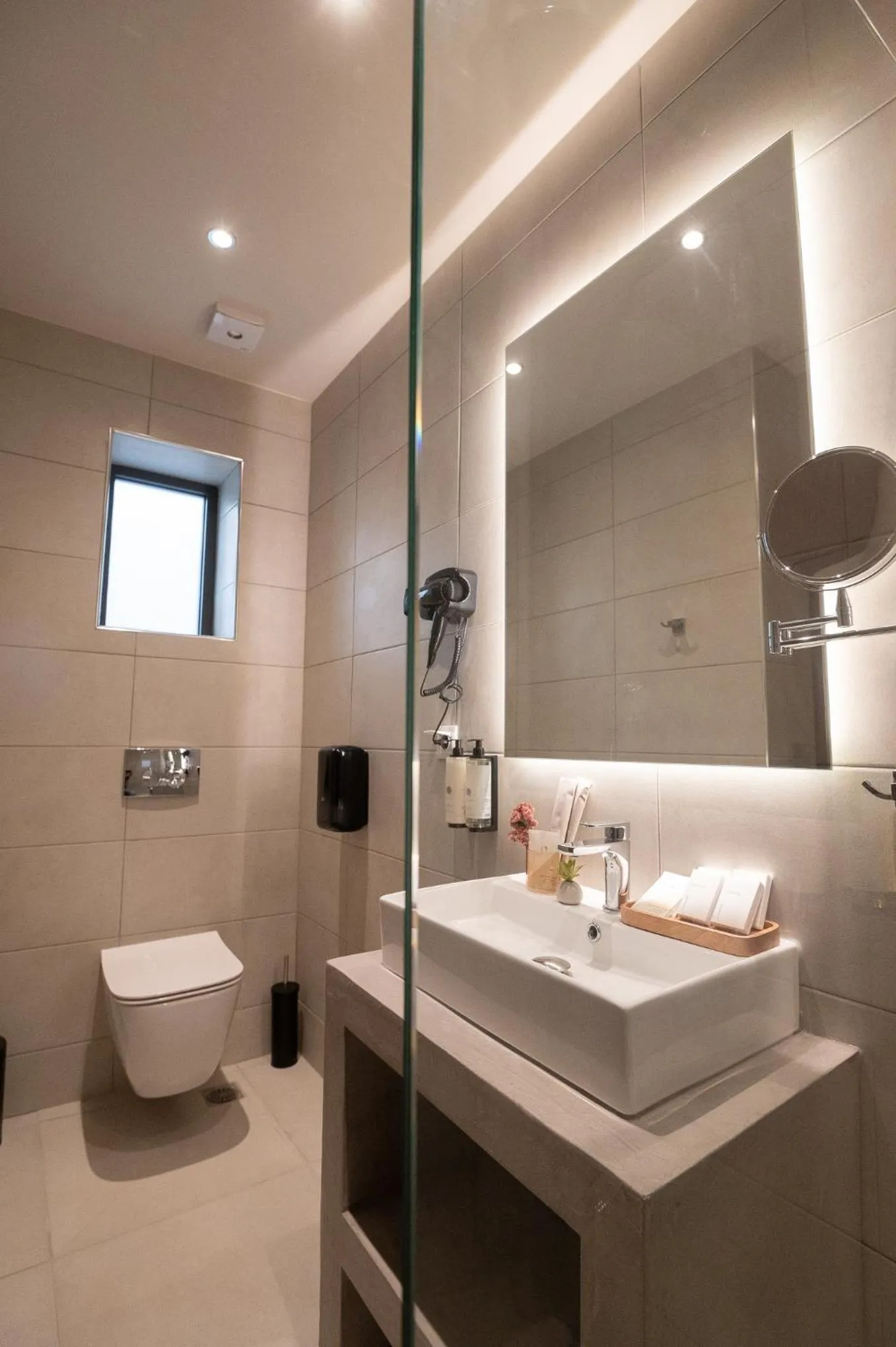 Bathroom in IRA - ΗΡΑ Hotel