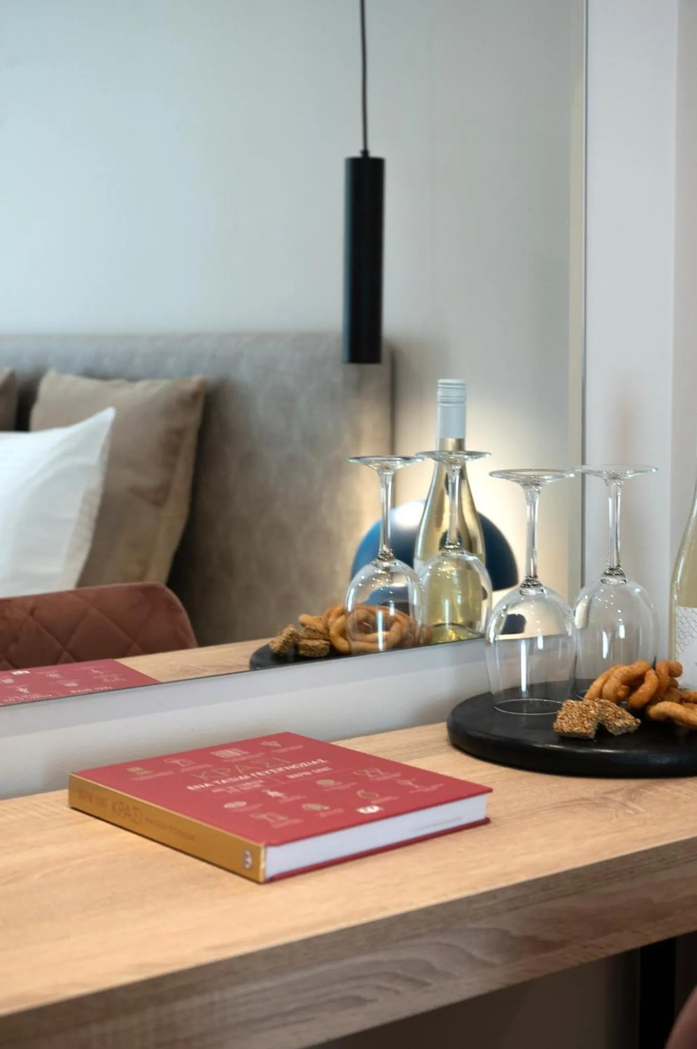 Decorative detail in IRA - ΗΡΑ Hotel