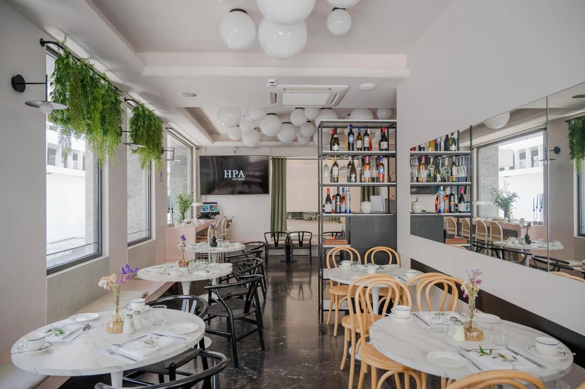 Restaurant/places to eat in IRA - ΗΡΑ Hotel