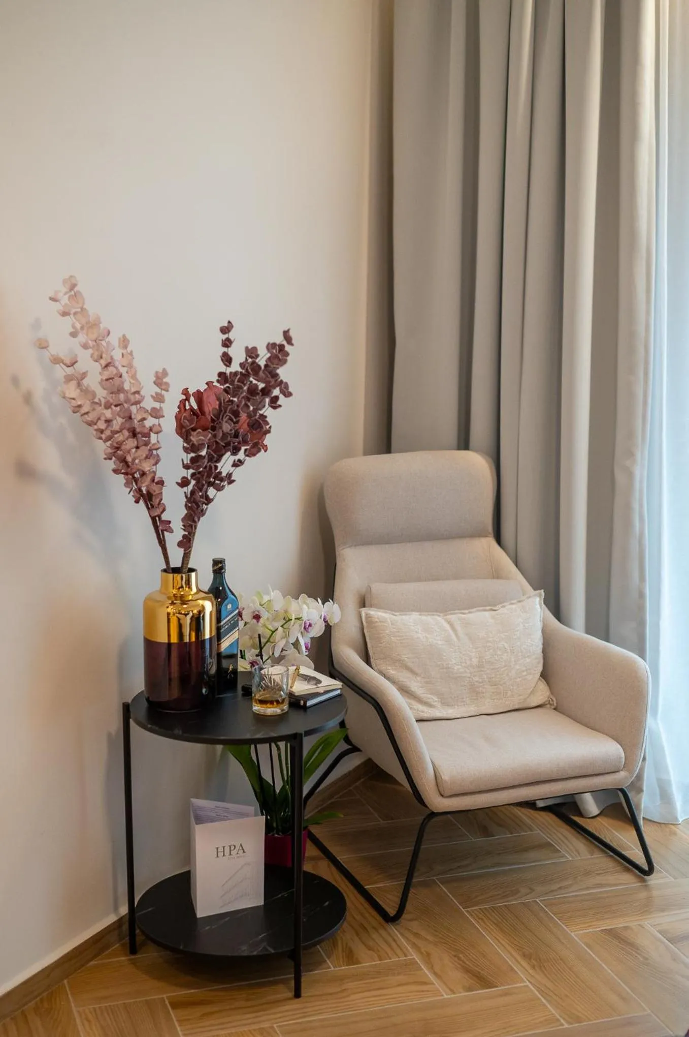 Decorative detail in IRA - ΗΡΑ Hotel