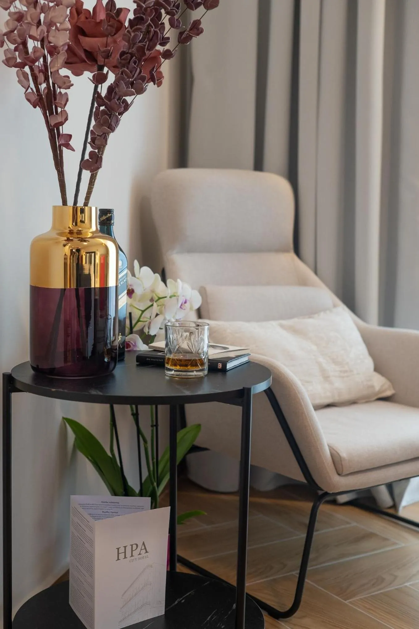 Decorative detail in IRA - ΗΡΑ Hotel