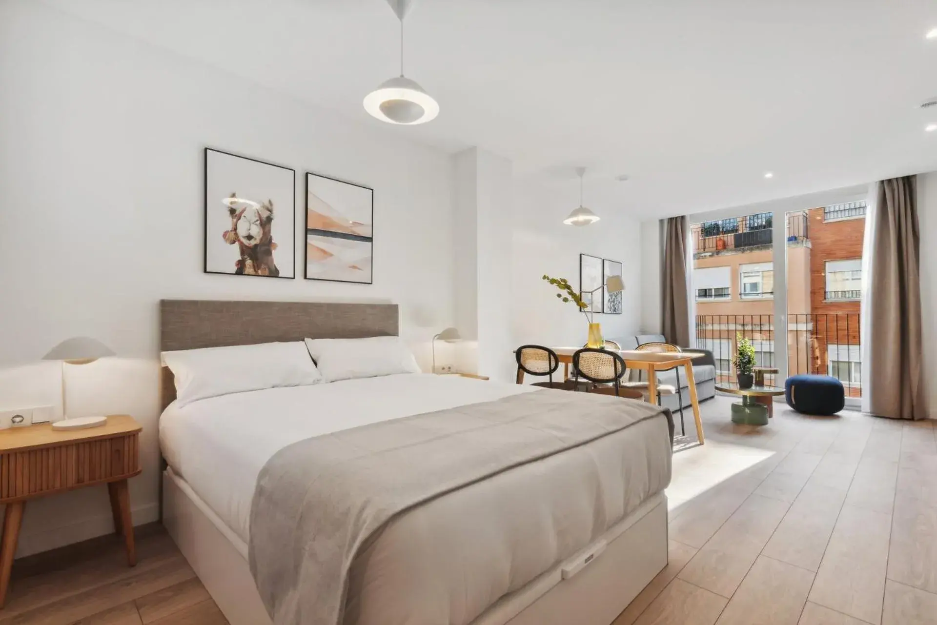 Studio with sofa bed and balcony in Limehome Valencia Carrer del Pare Palau i Quer Studio with sofa bed and balcony in Limehome Valencia Carrer del Pare Palau i Quer