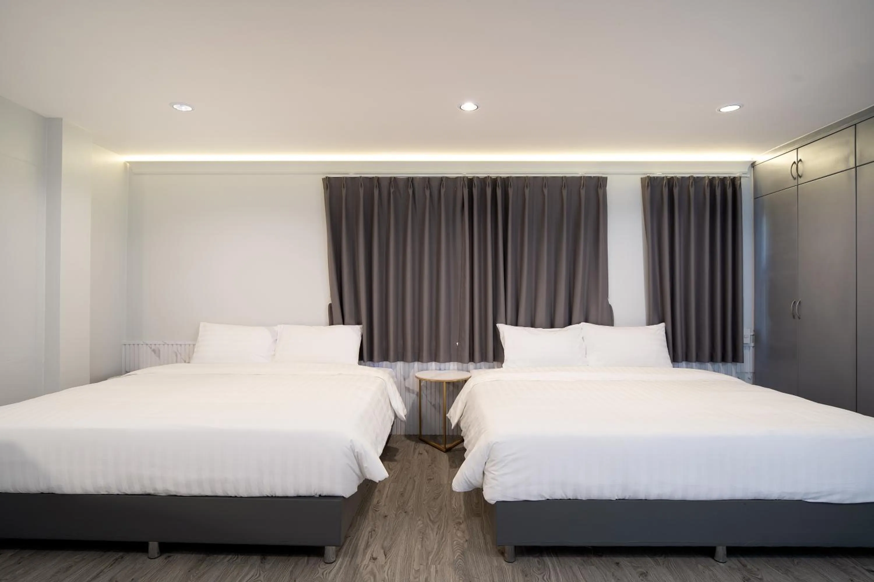 Bed in Capitel Rama 4