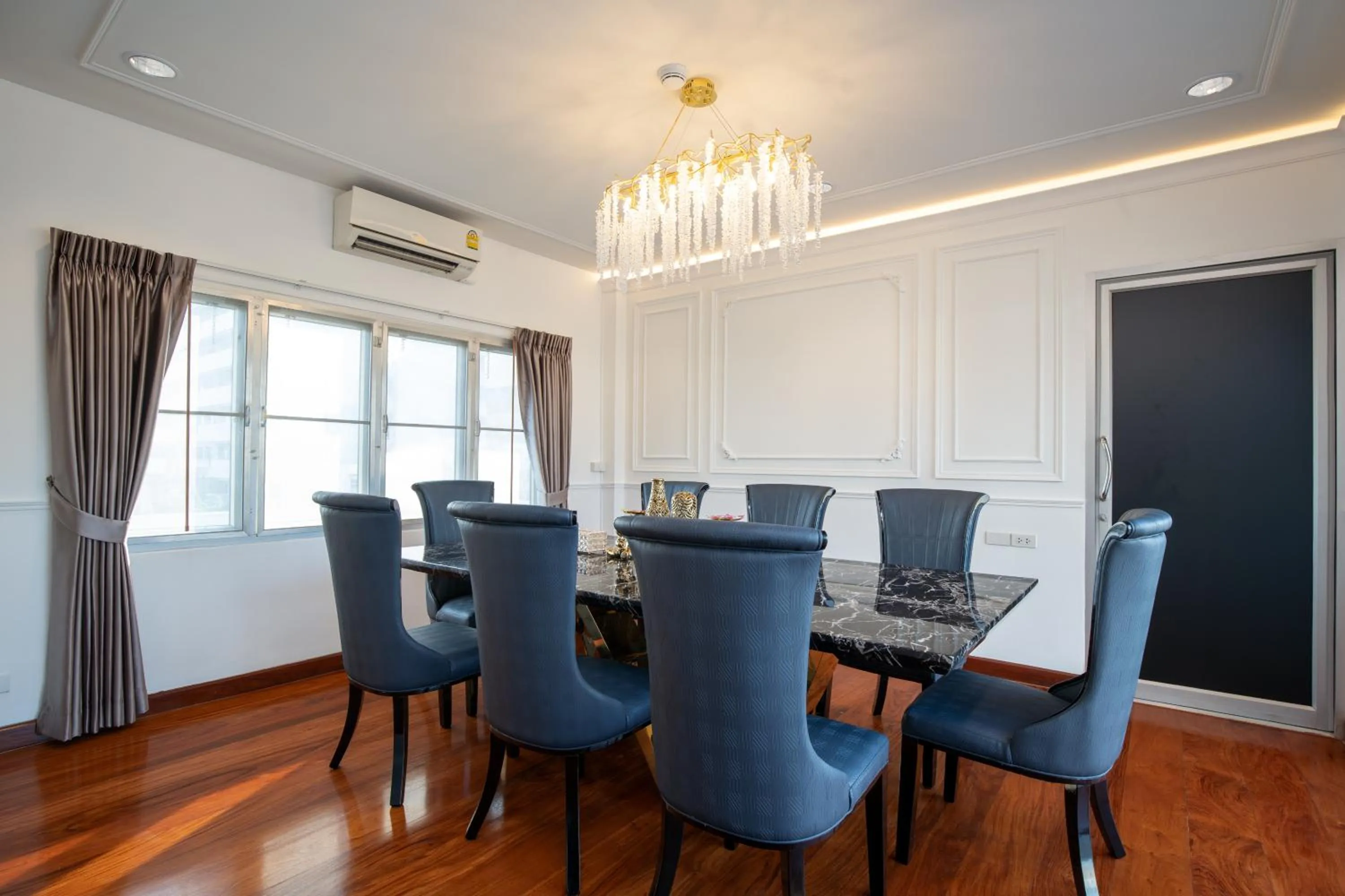 Living room in Capitel Rama 4