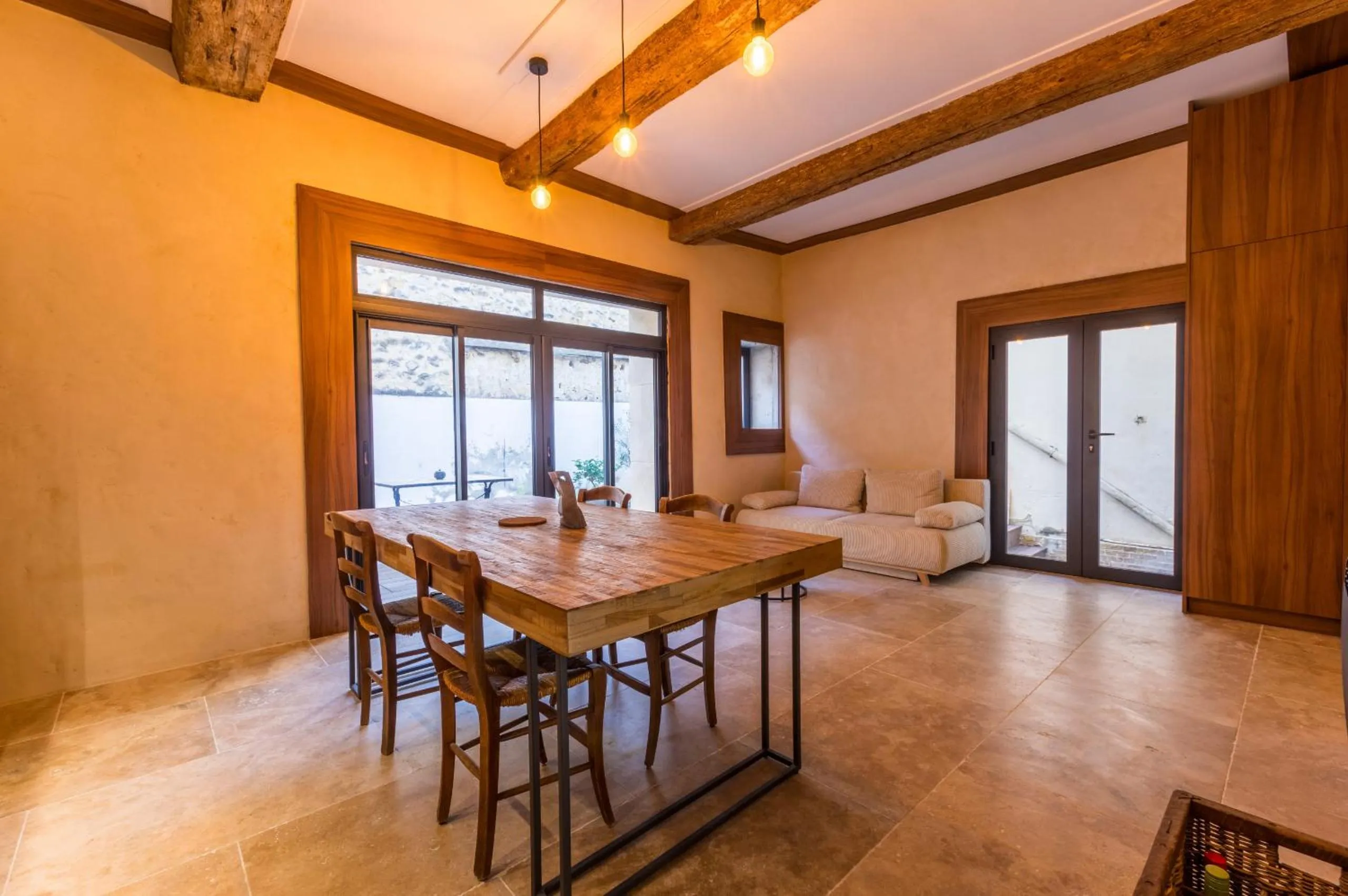Atelier Ecusson - Premiere conciergerie