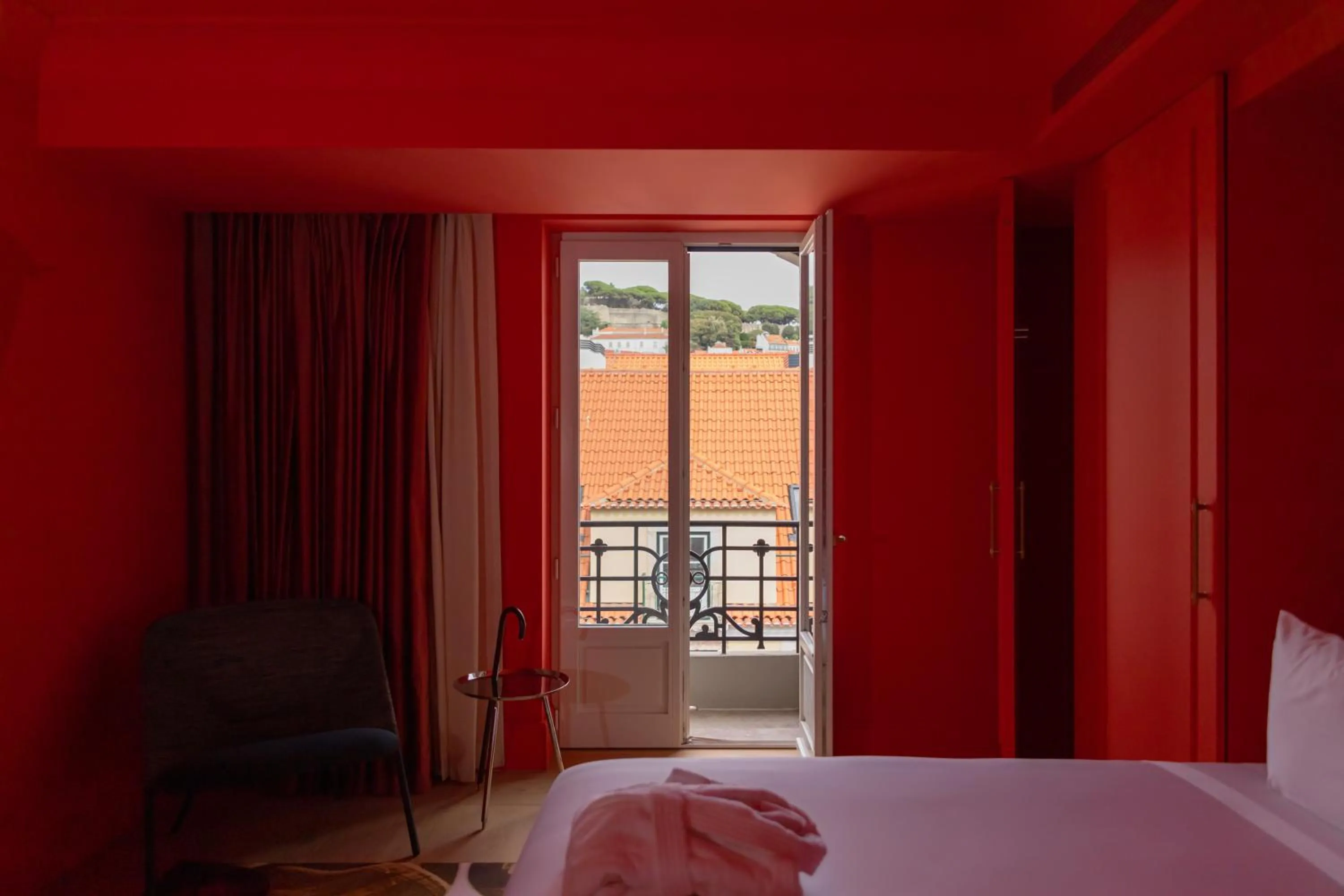 View (from property/room), Bed in Art Legacy Hotel Baixa-Chiado
