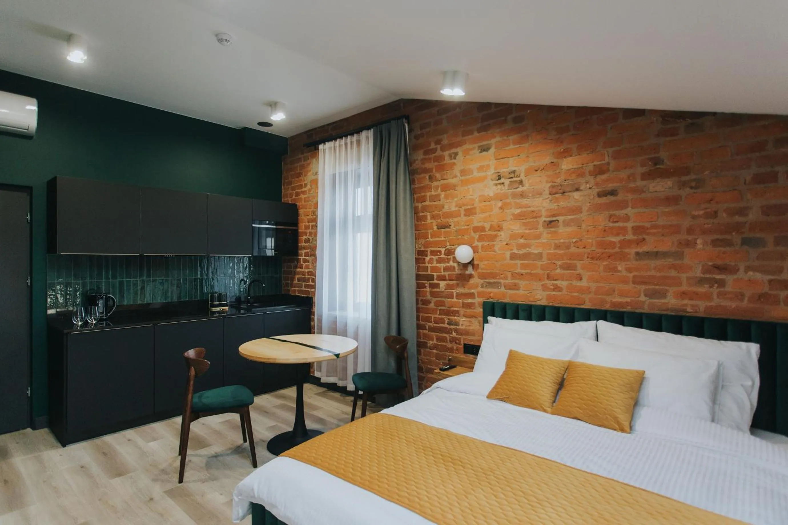 Photo of the whole room, Bed in Apartamenty BIBLIO