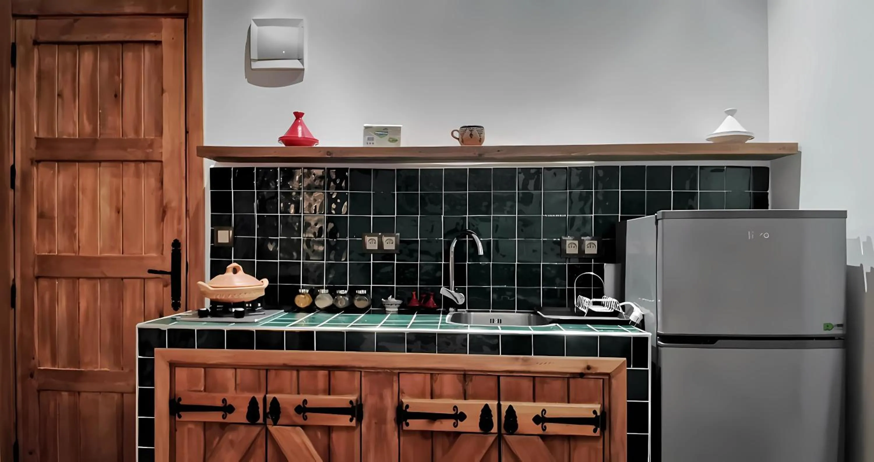 Kitchen or kitchenette in Aparthotel Dar Nowara Chaouen