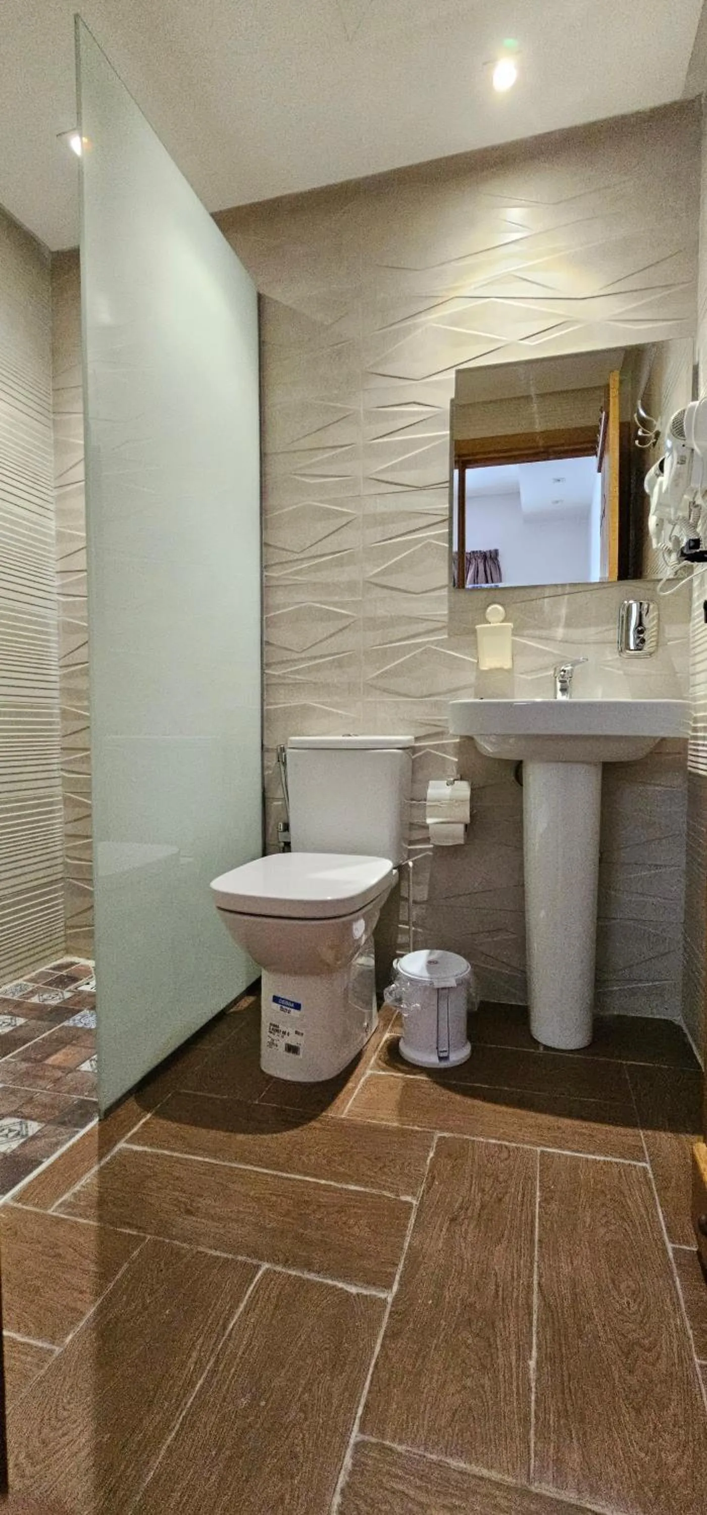 Toilet in Aparthotel Dar Nowara Chaouen