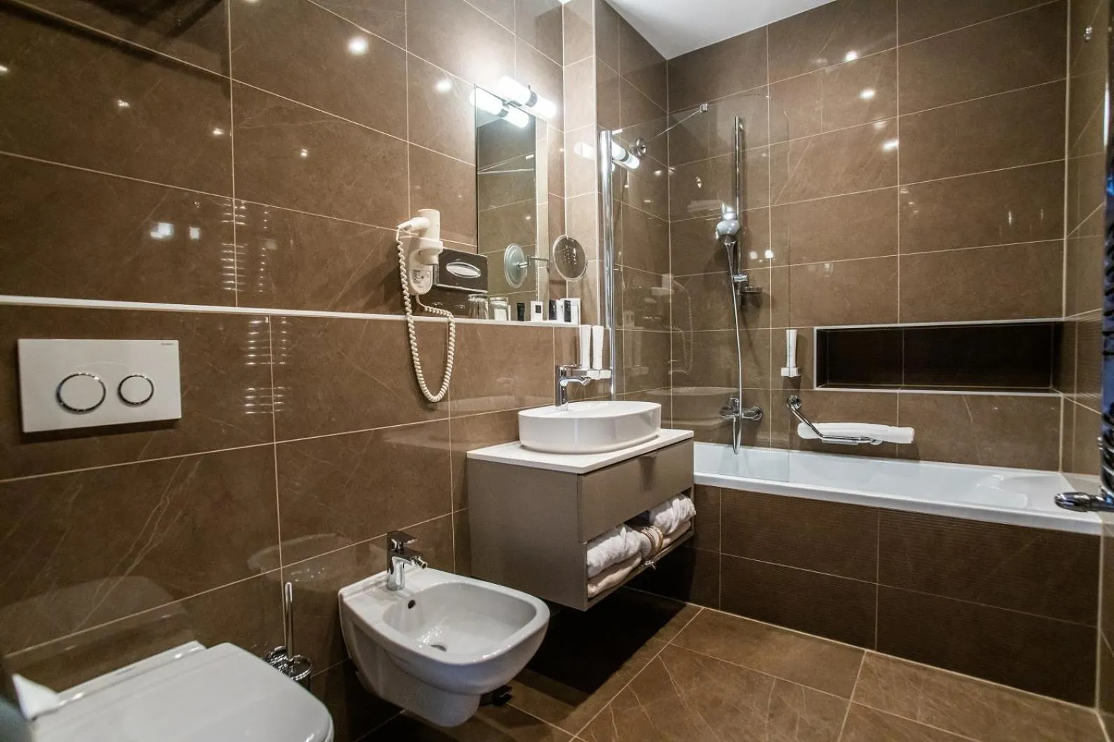 Bathroom in Barack Thermal Hotel and Spa