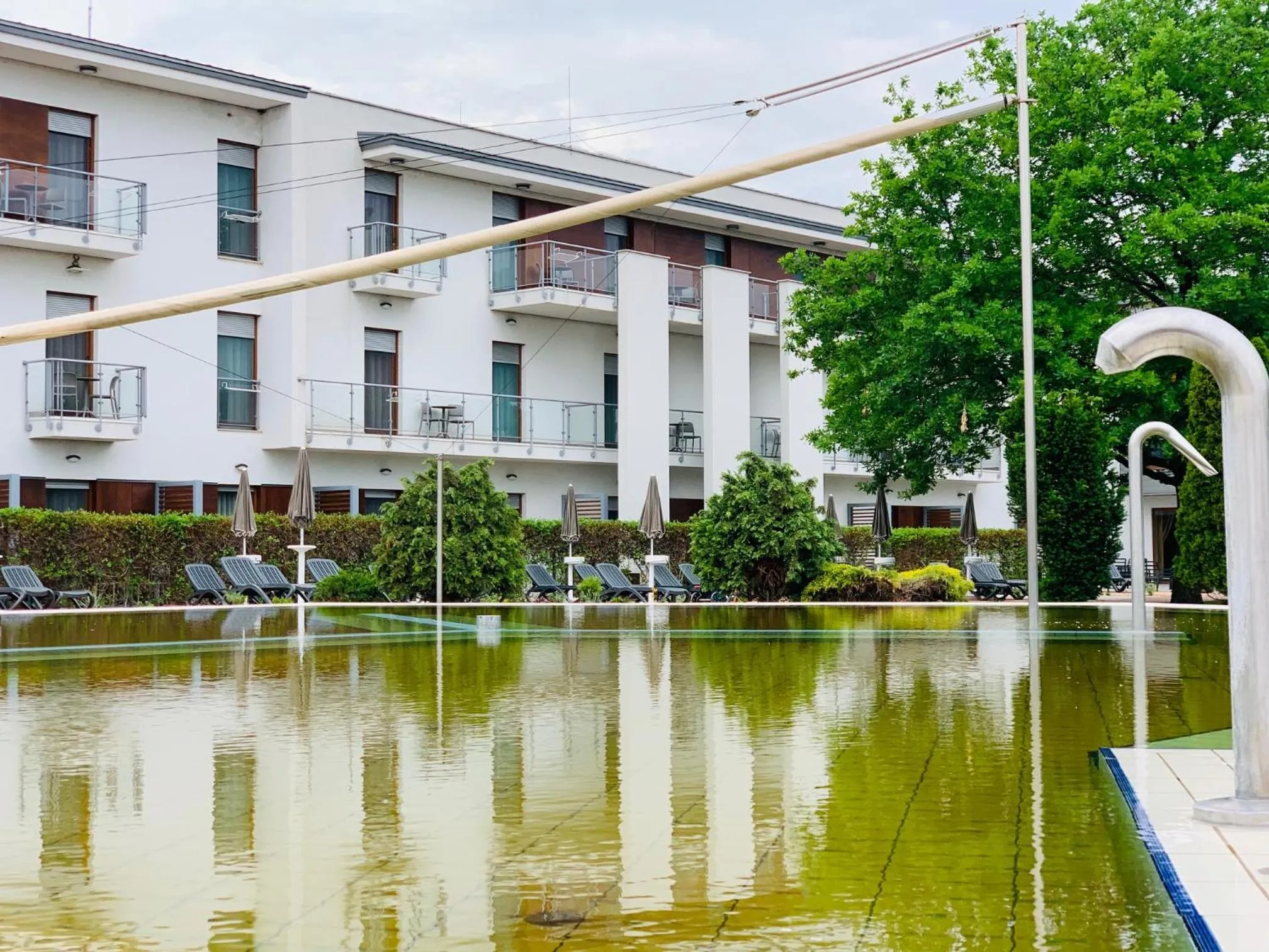 Property building in Barack Thermal Hotel and Spa