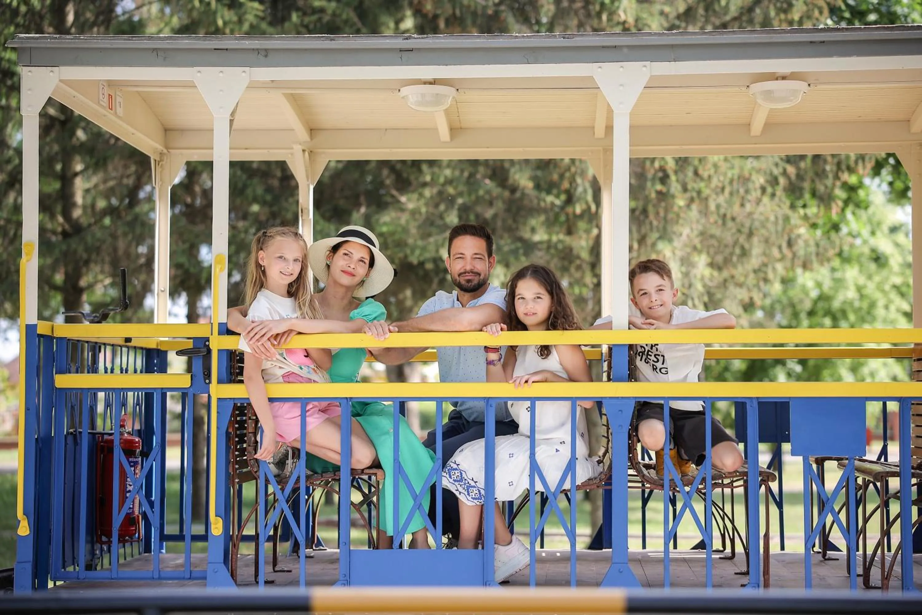People in Barack Thermal Hotel and Spa