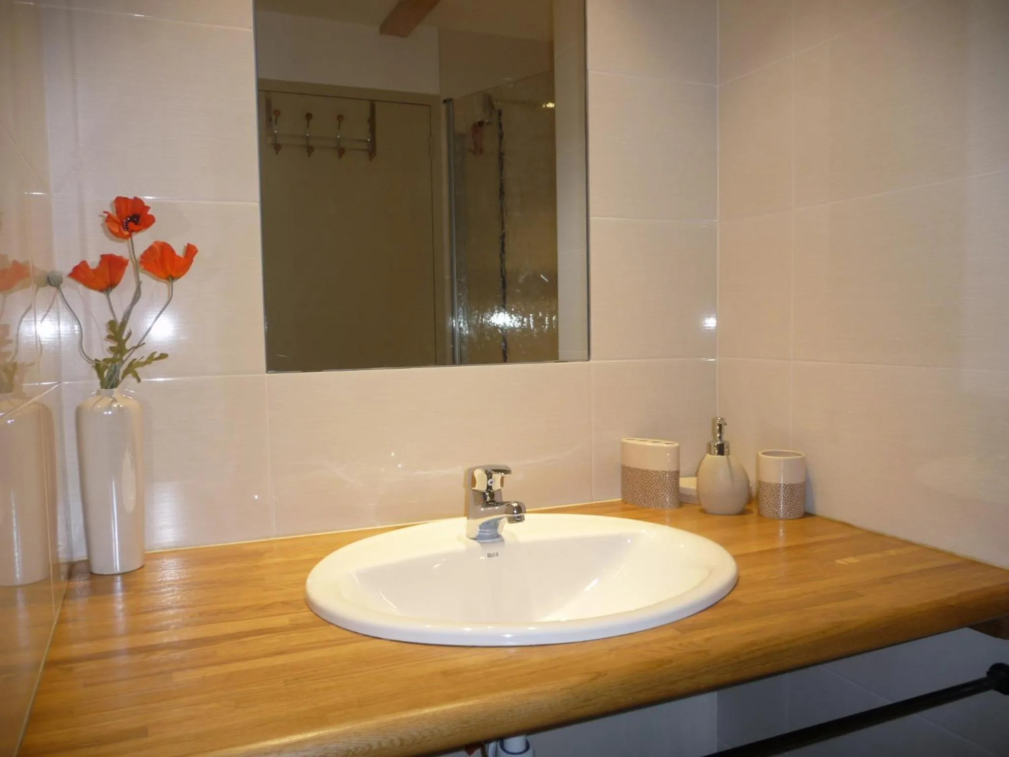 Bathroom in Le Jardin aux Oiseaux