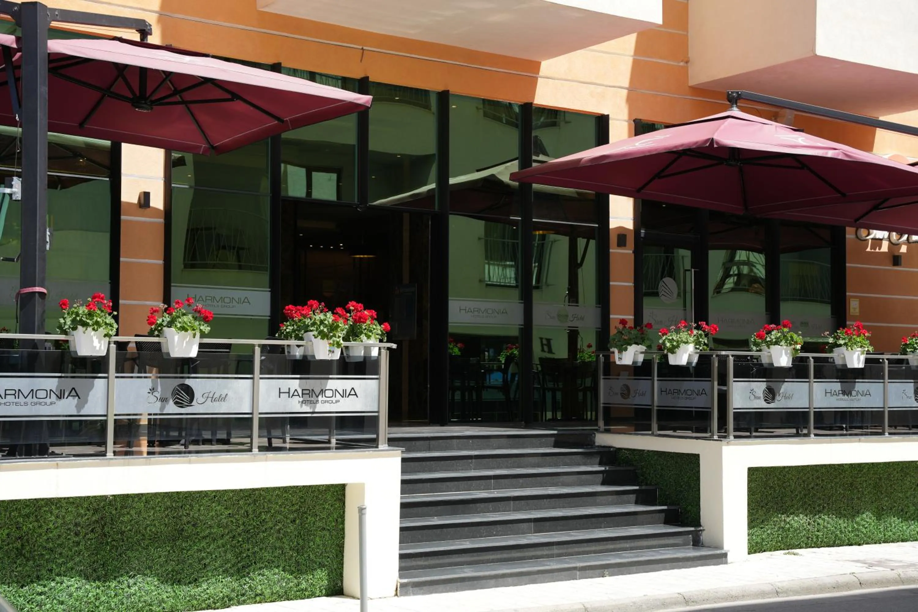 Property building in Sun Hotel