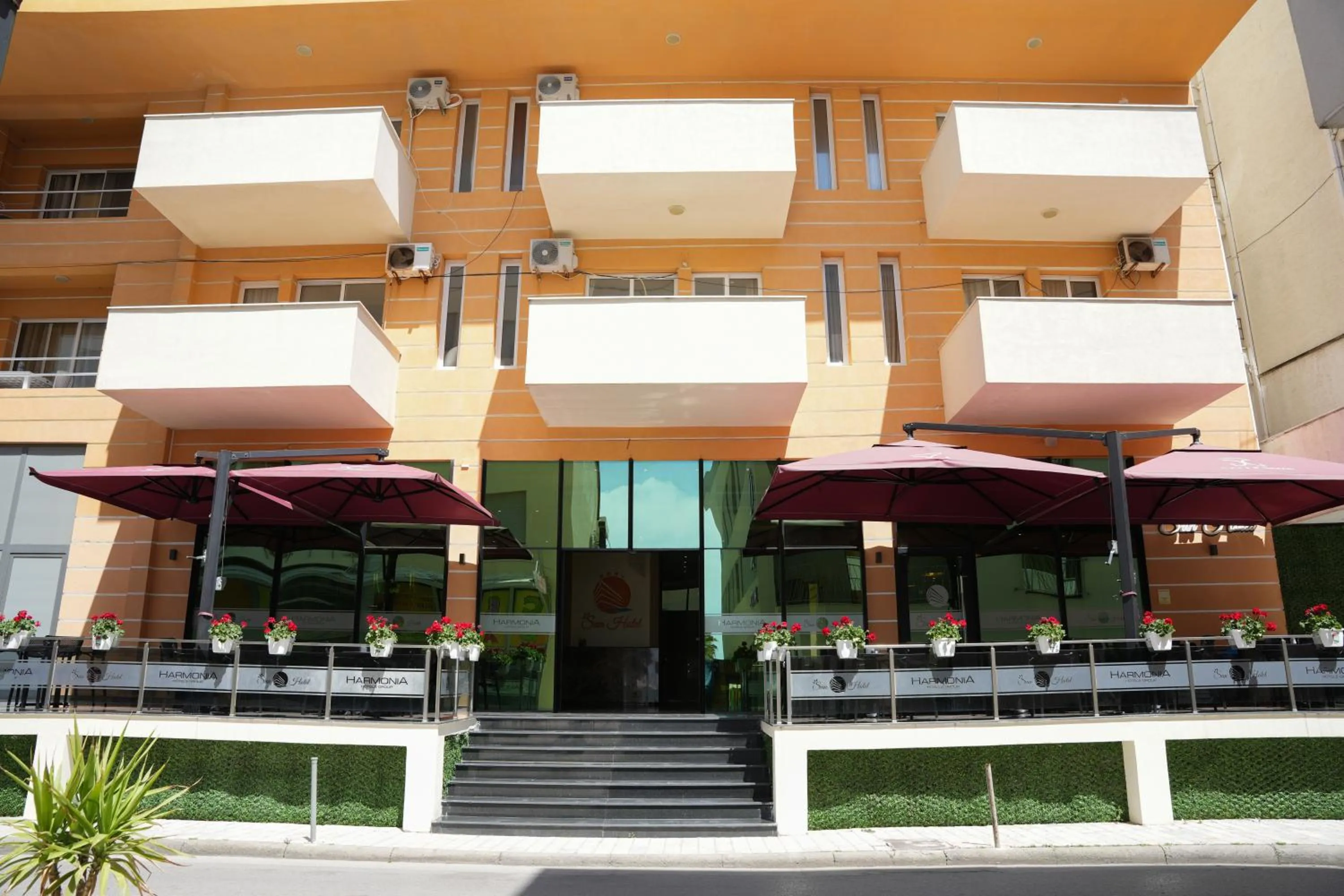 Property building in Sun Hotel