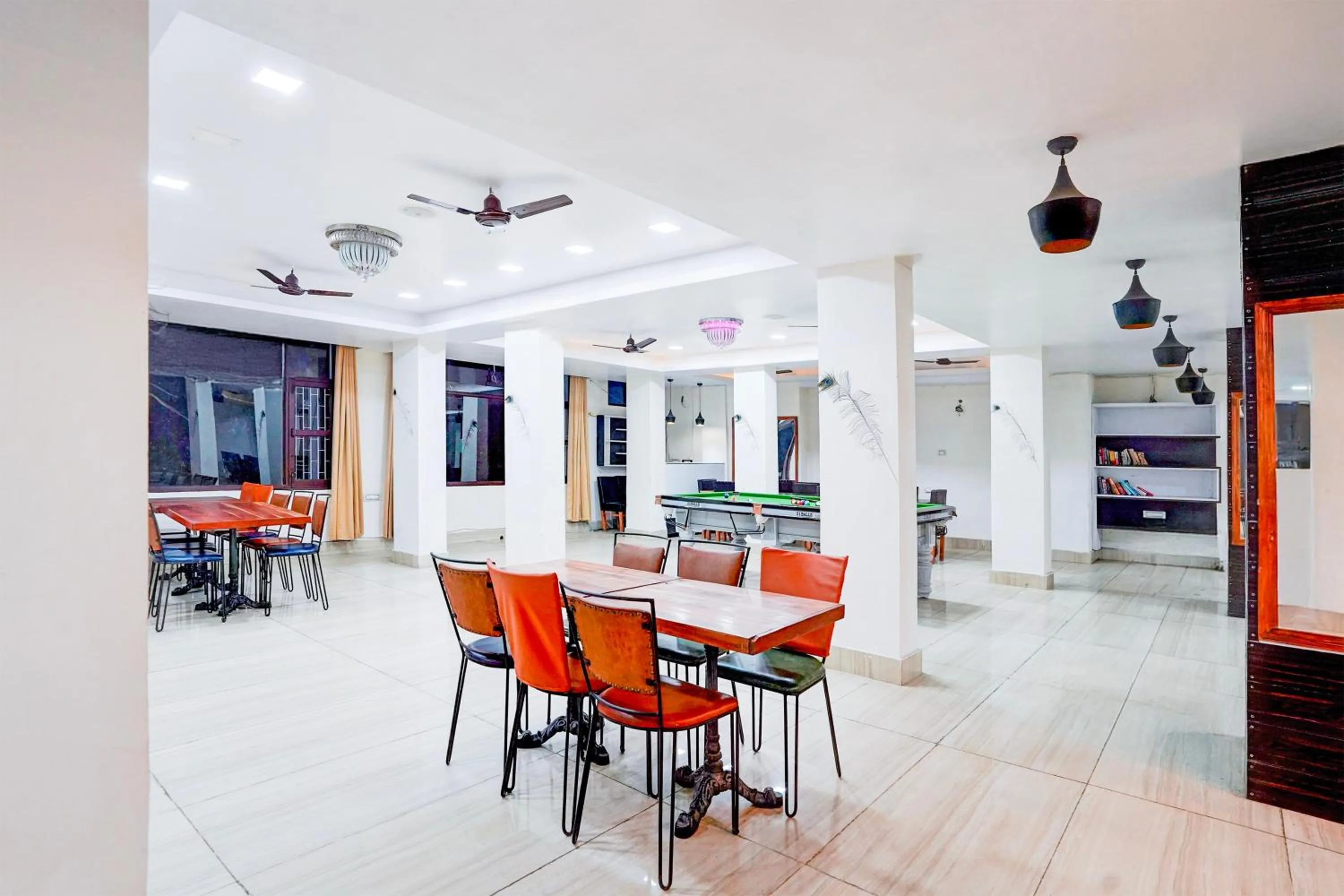 Lobby or reception in Townhouse Mall Road Near Library Chowk