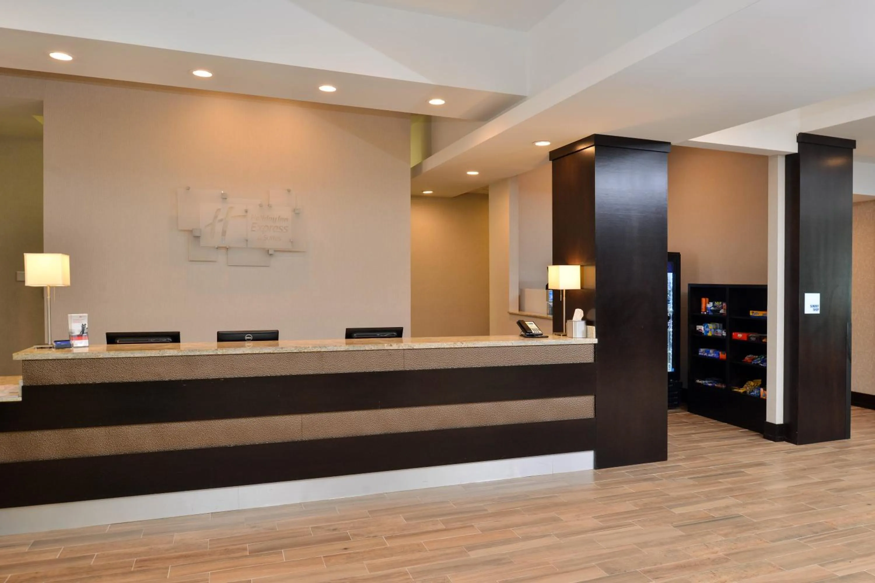 Property building in Holiday Inn Express & Suites Austin South by IHG