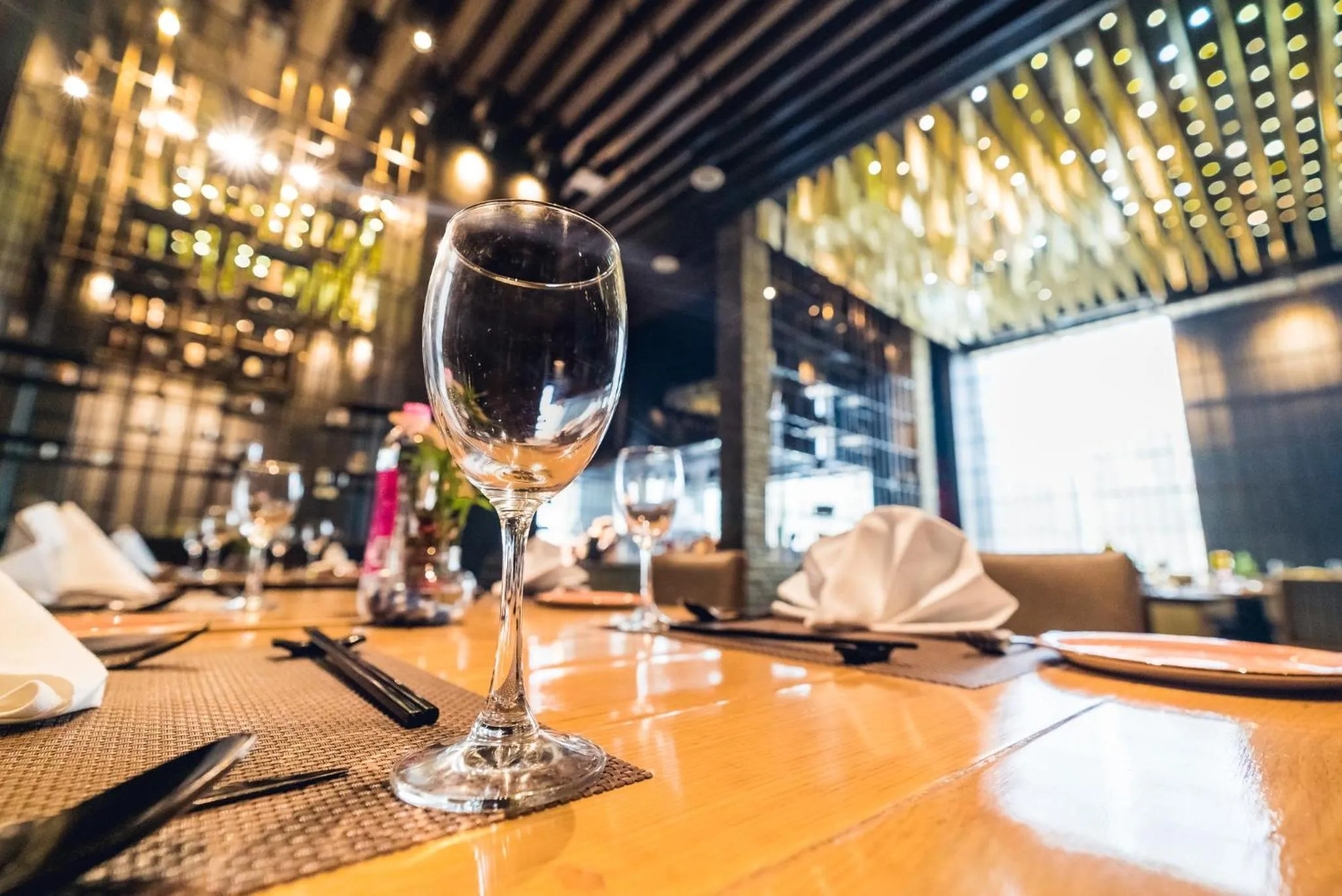 Restaurant/places to eat in Holiday Inn Jaipur City Centre by IHG