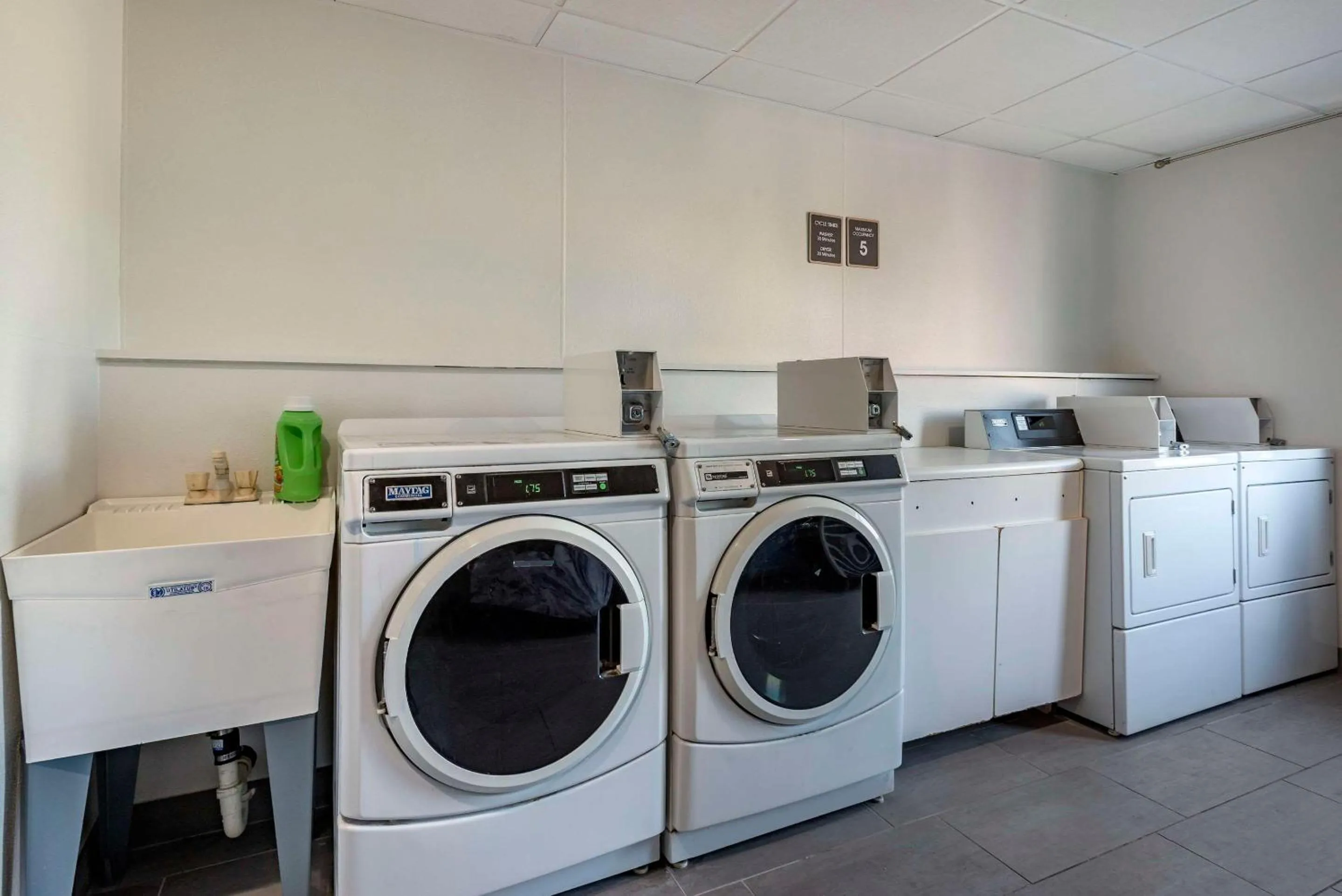 Other in Comfort Inn Philadelphia International Airport West